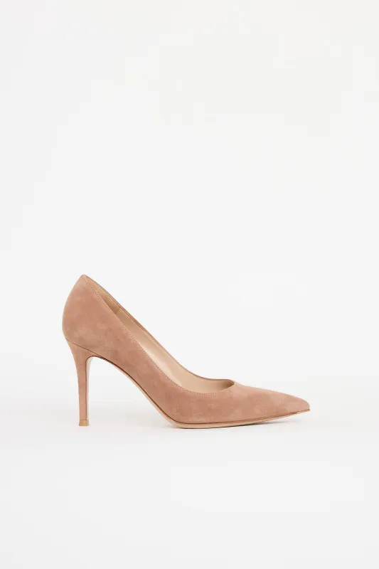 Suede Pump sold by VSP Consignment
