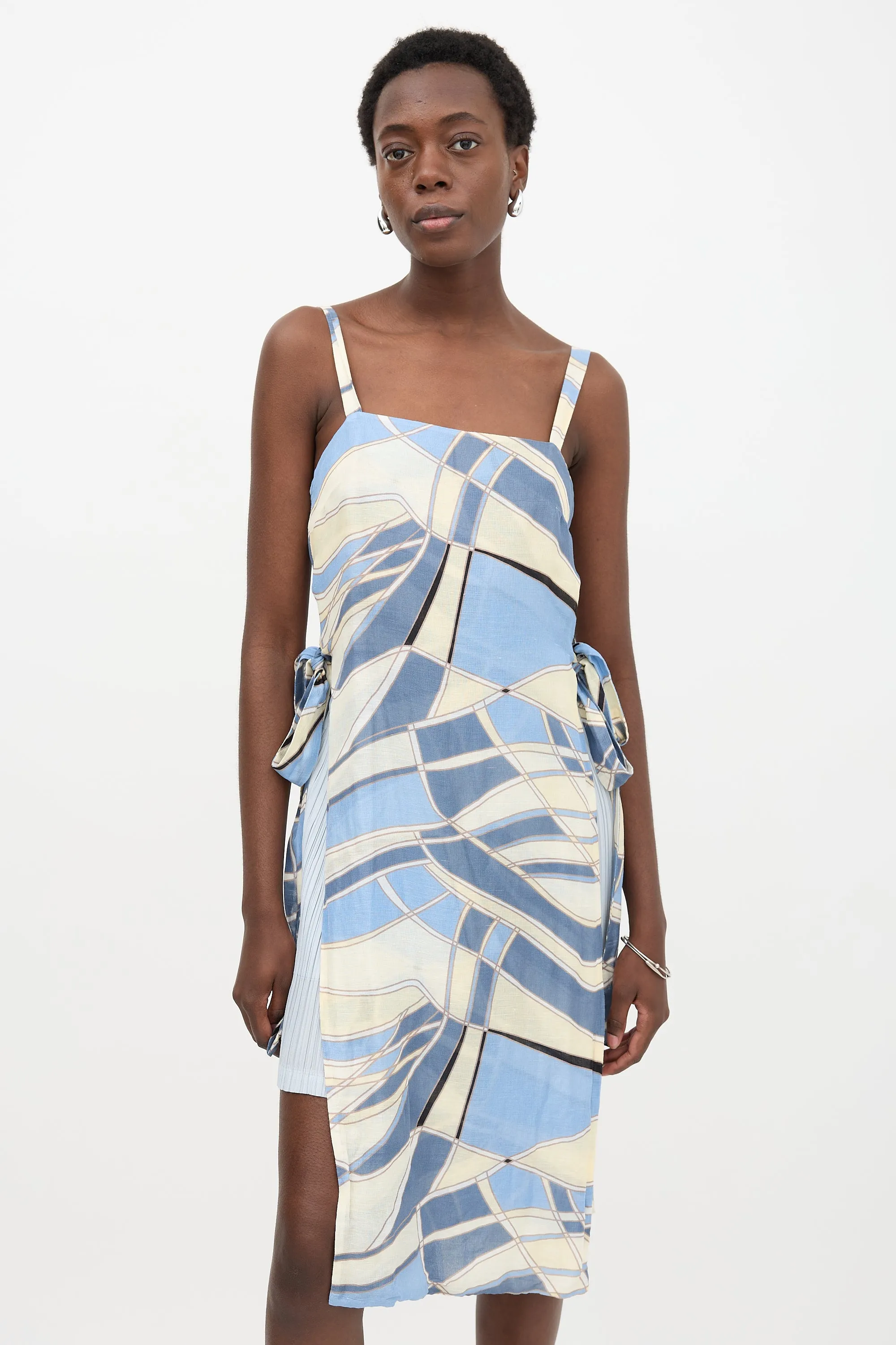 Printed Este Tunic Top sold by VSP Consignment product image thumbnail 2