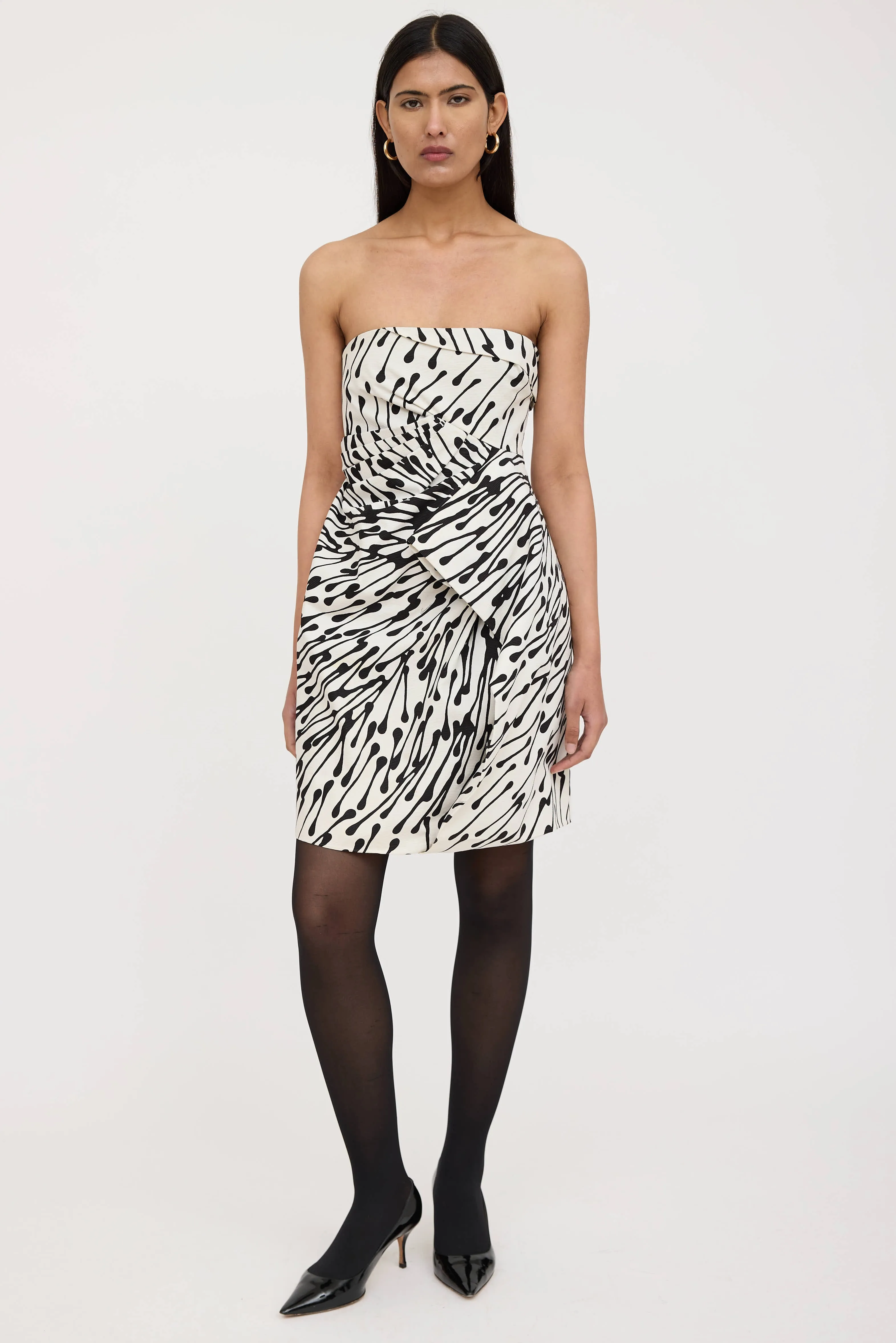 Patterned Pleated Dress sold by VSP Consignment product image thumbnail 5