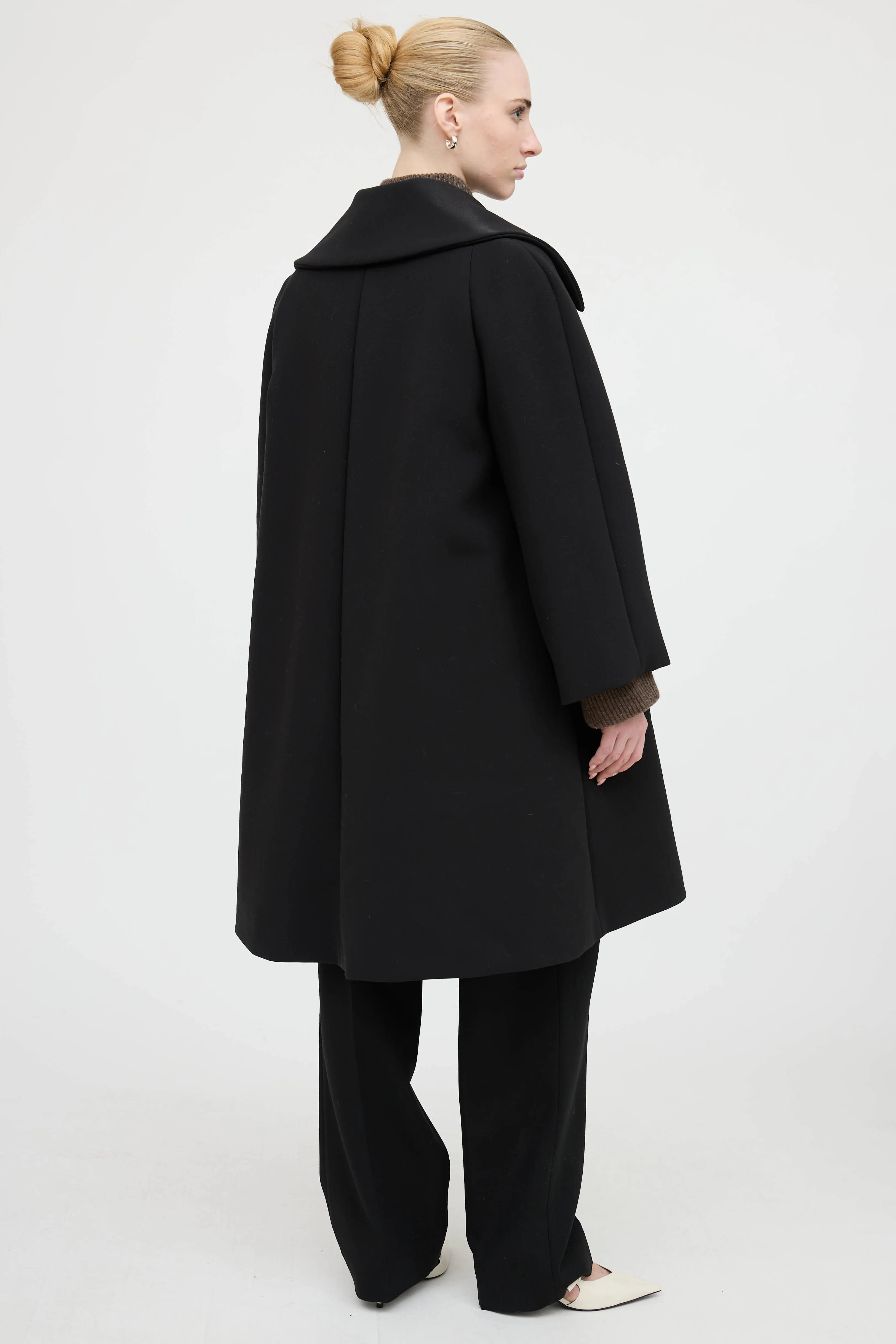 Boutique Wide Lapel Coat sold by VSP Consignment product image thumbnail 4