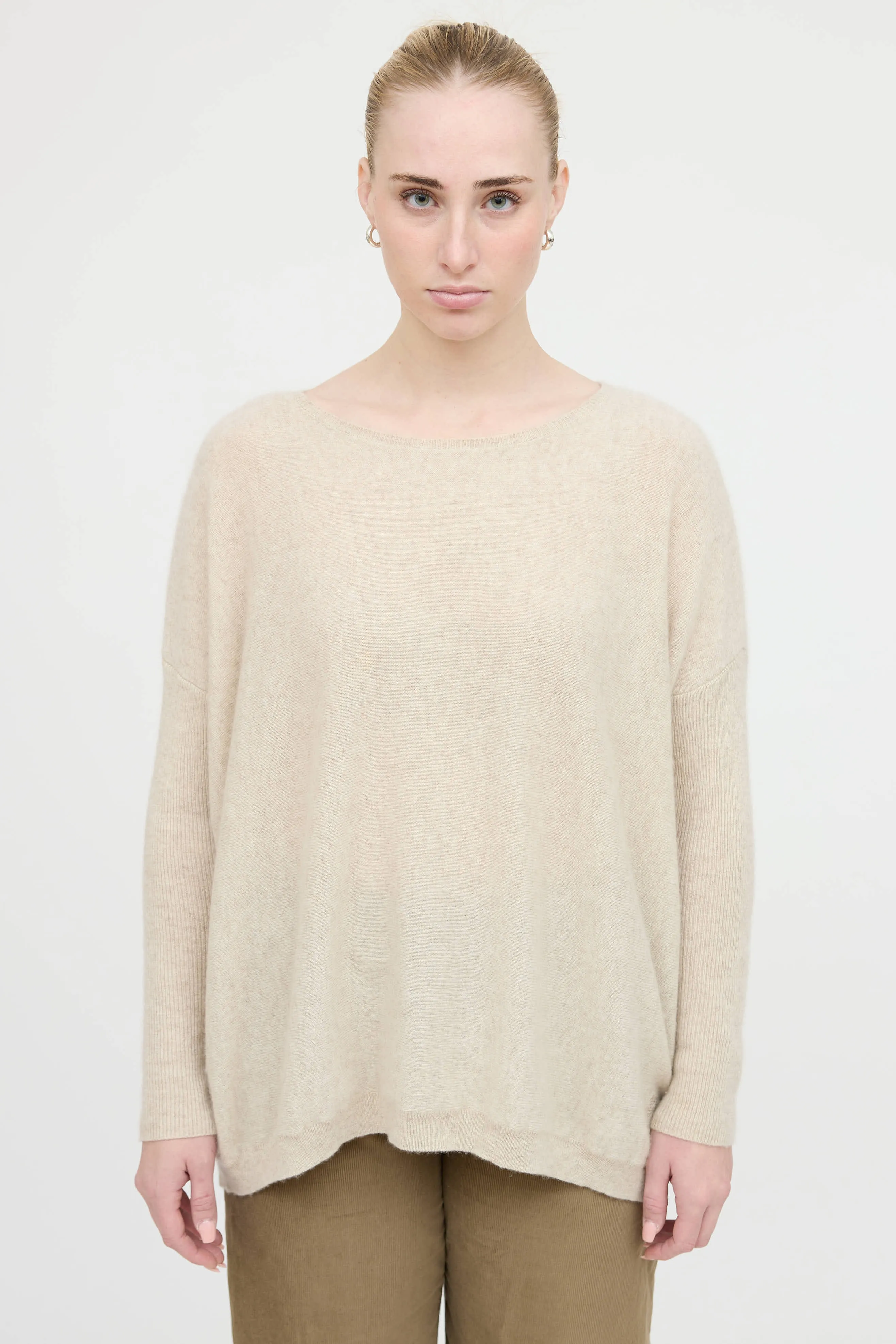 Cashmere Crewneck Sweater sold by VSP Consignment
