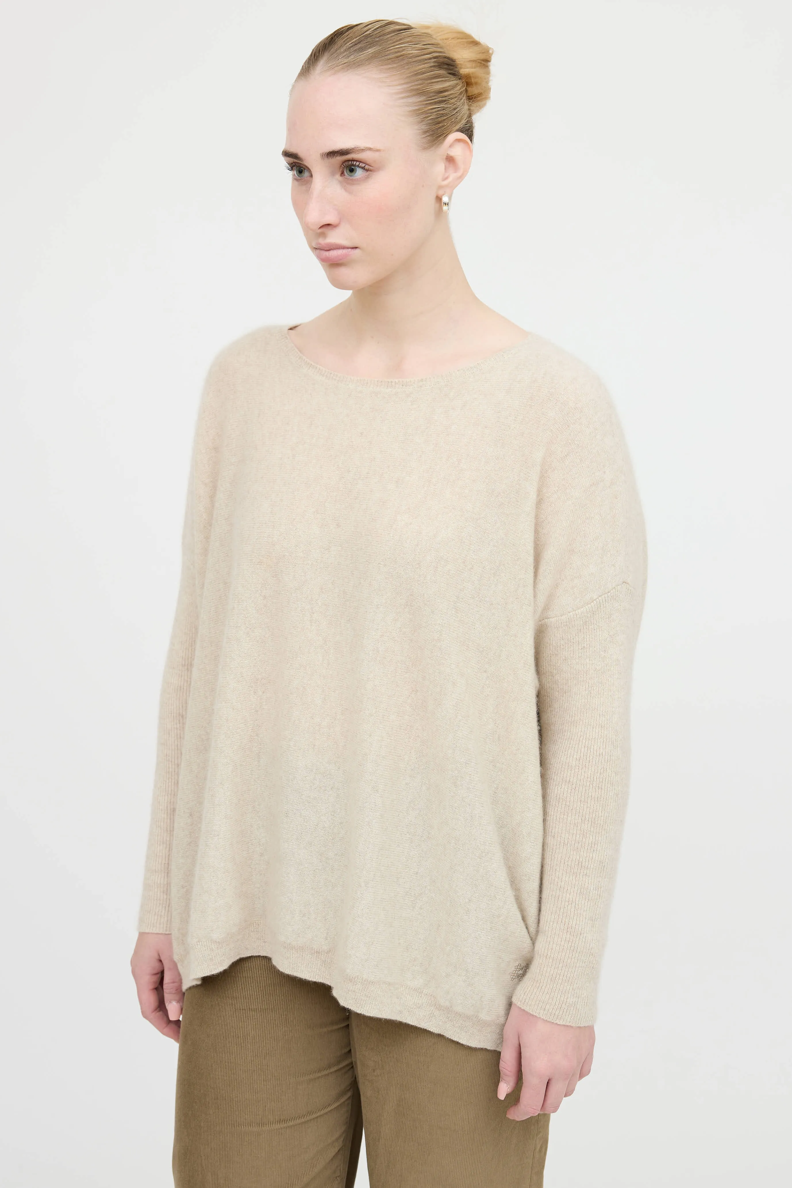 Cashmere Crewneck Sweater sold by VSP Consignment product image thumbnail 3