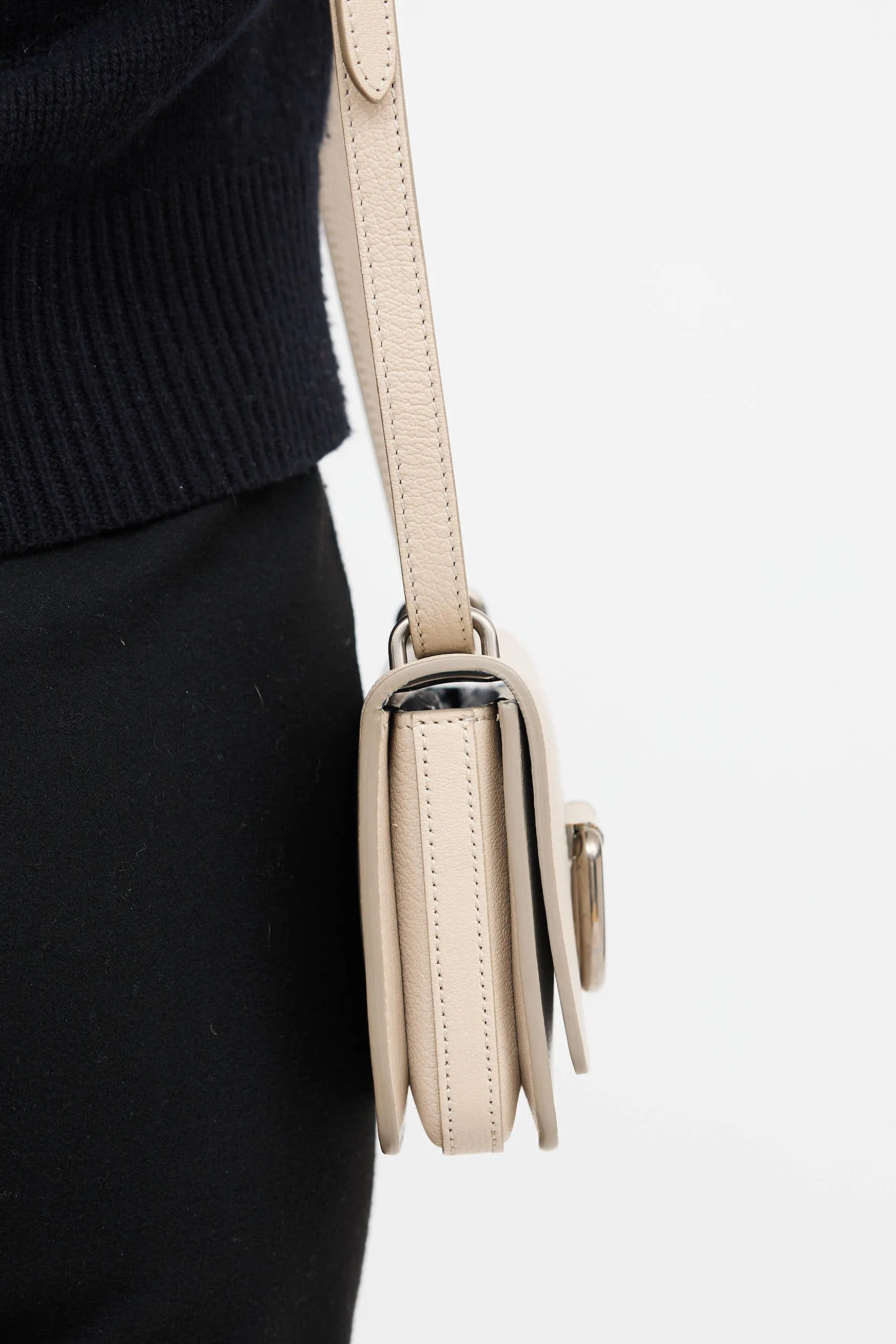 Mini D-Ring Bag sold by VSP Consignment product image thumbnail 4