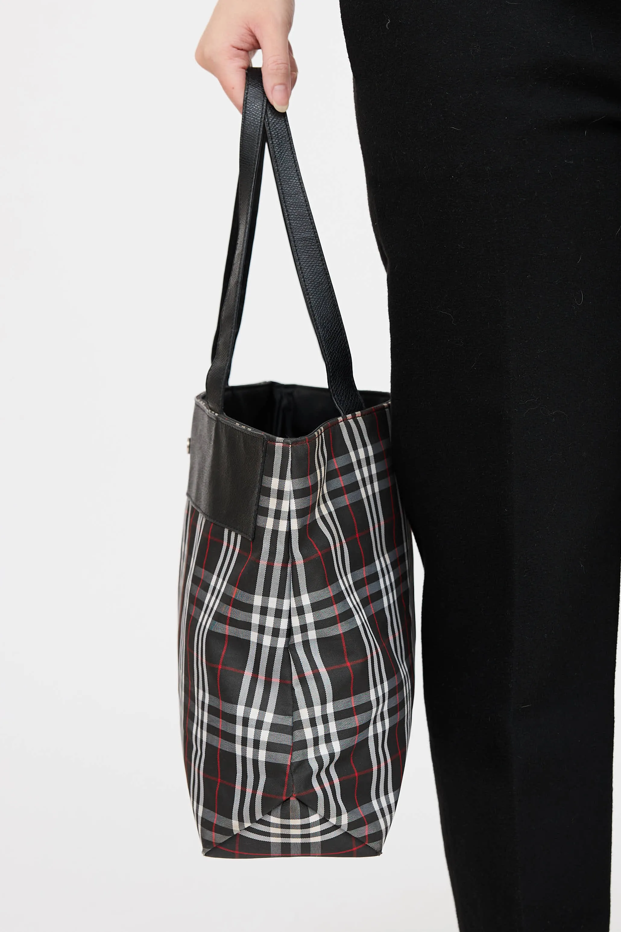 Nova Check Tote Bag sold by VSP Consignment product image thumbnail 3