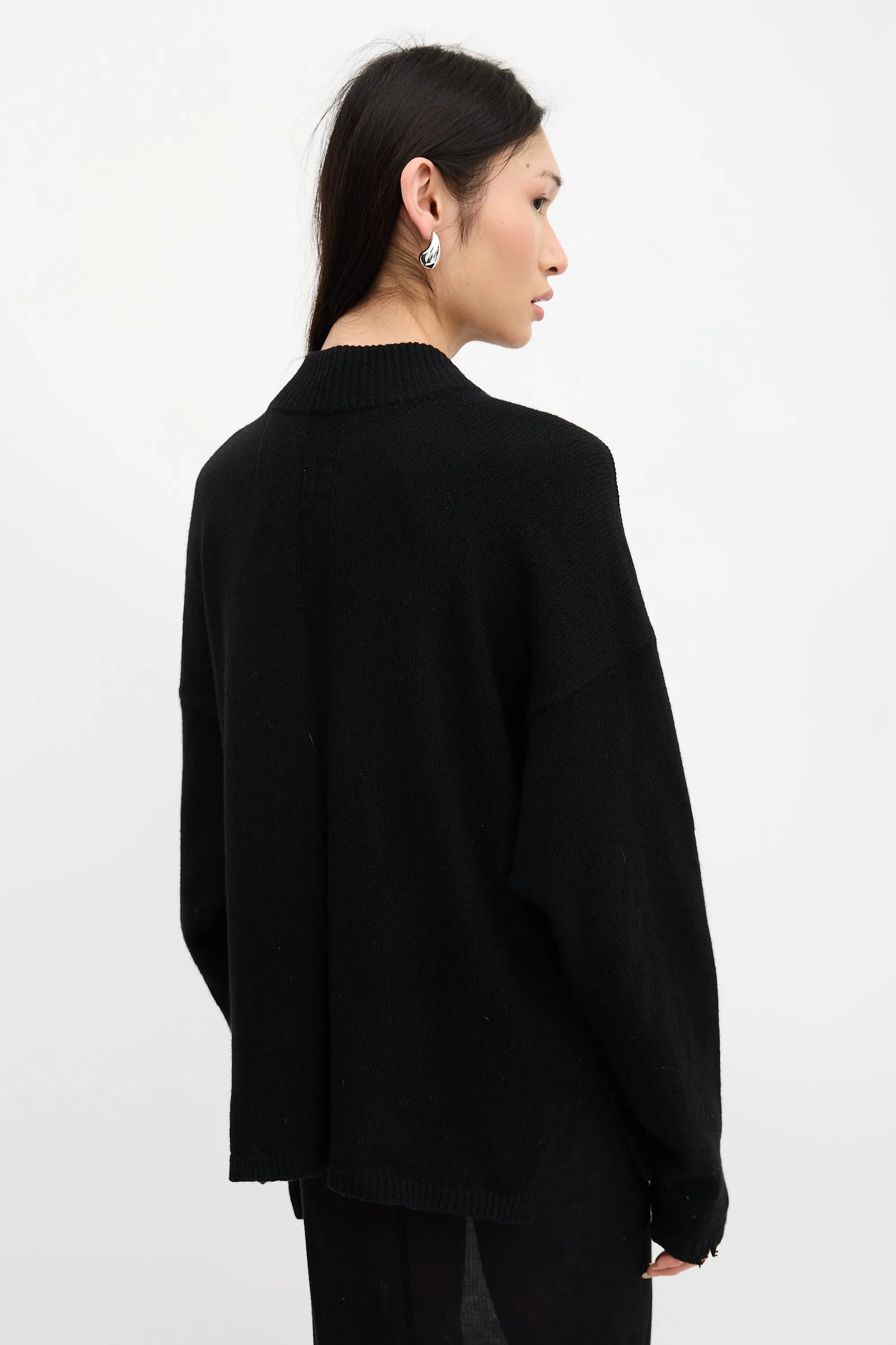 Fall 2022 Cashmere Sweater sold by VSP Consignment product image thumbnail 4