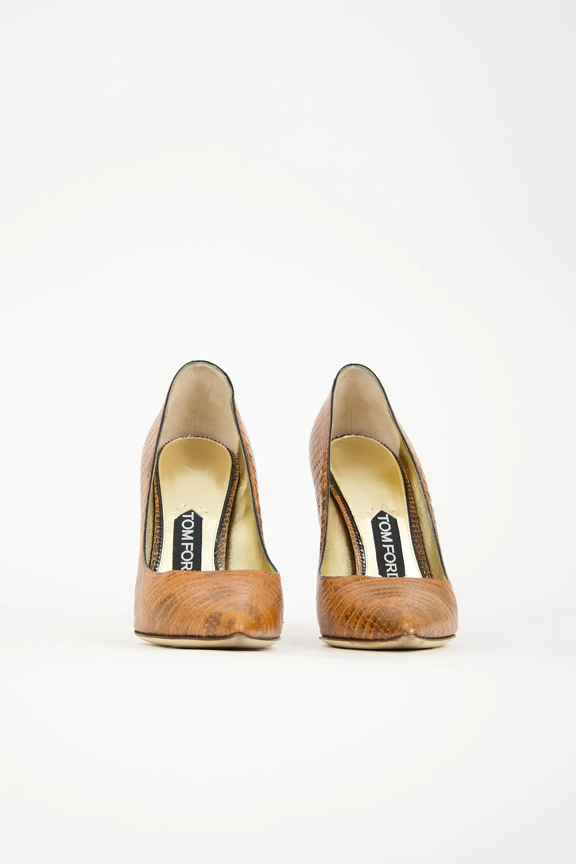 Embossed Leather Pump sold by VSP Consignment product image thumbnail 3
