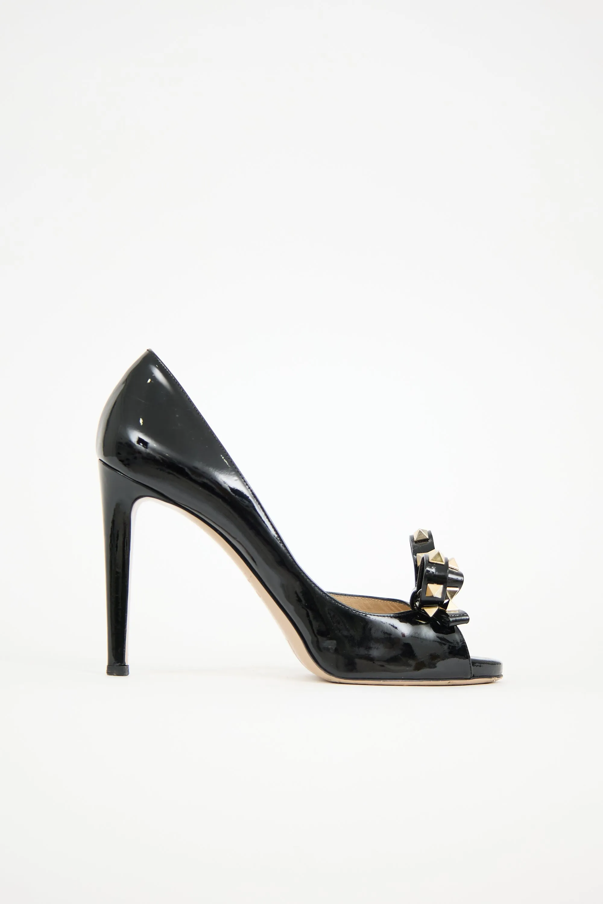 Patent Rockstud Bow Pump sold by VSP Consignment