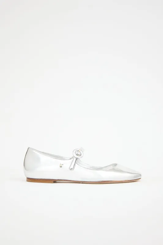 Patent Blair Flat sold by VSP Consignment