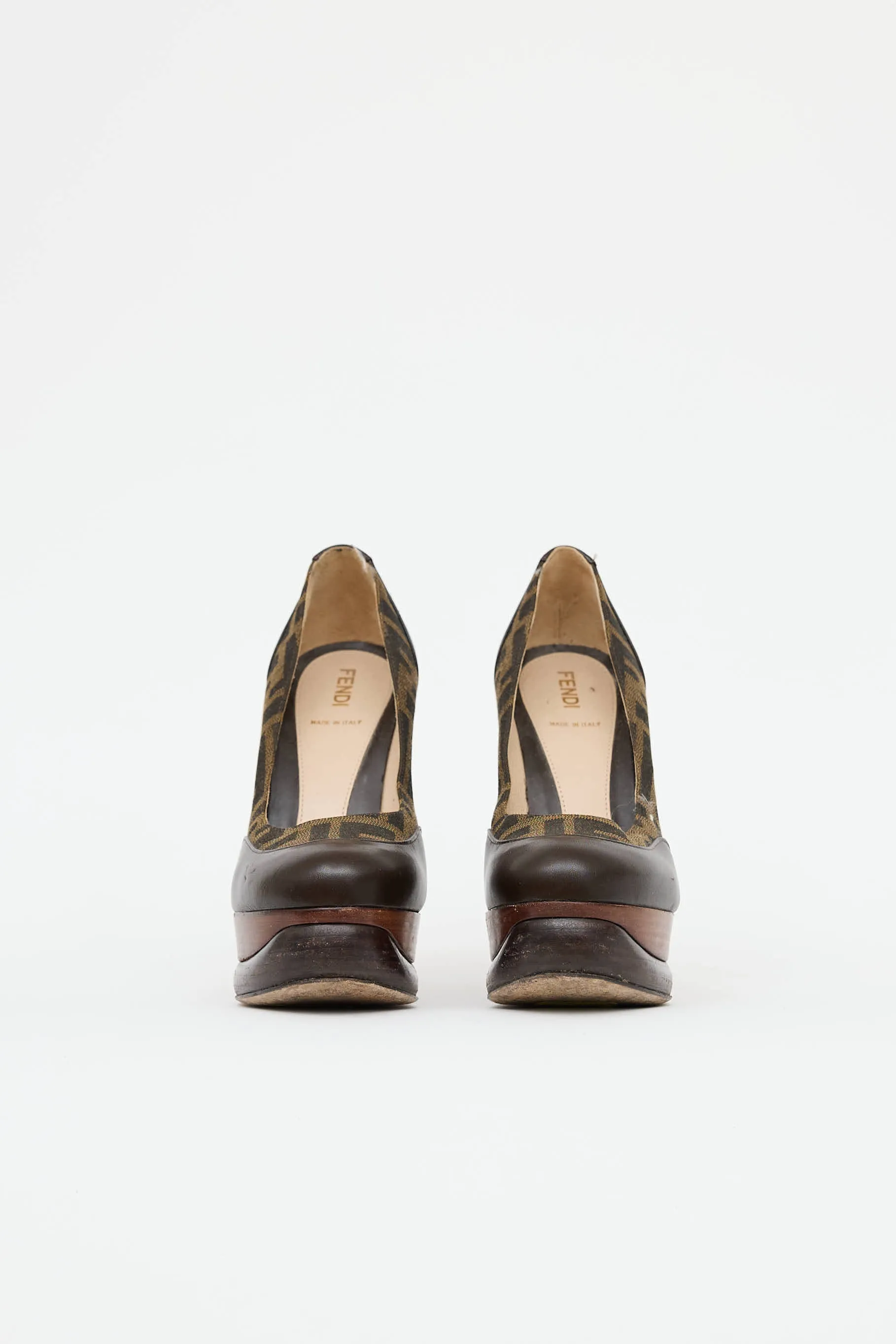 Zucca Platform Pump sold by VSP Consignment product image thumbnail 3