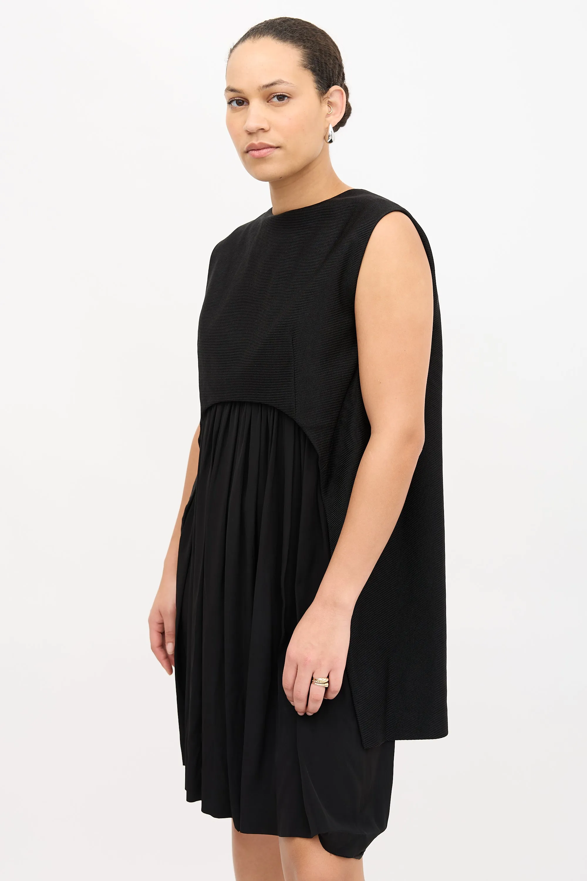 Layered Combination Dress sold by VSP Consignment product image thumbnail 3