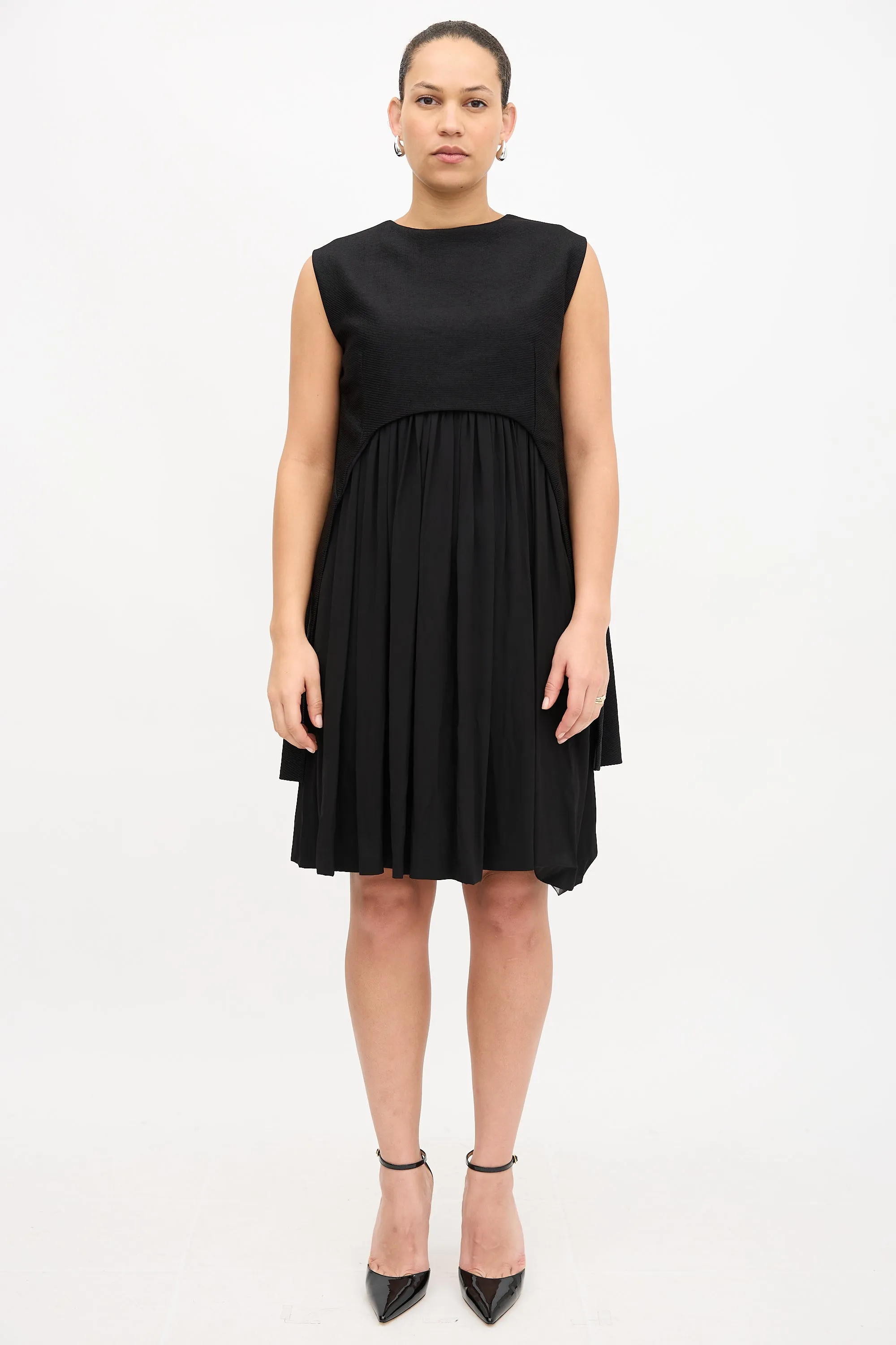 Layered Combination Dress sold by VSP Consignment product image thumbnail 2