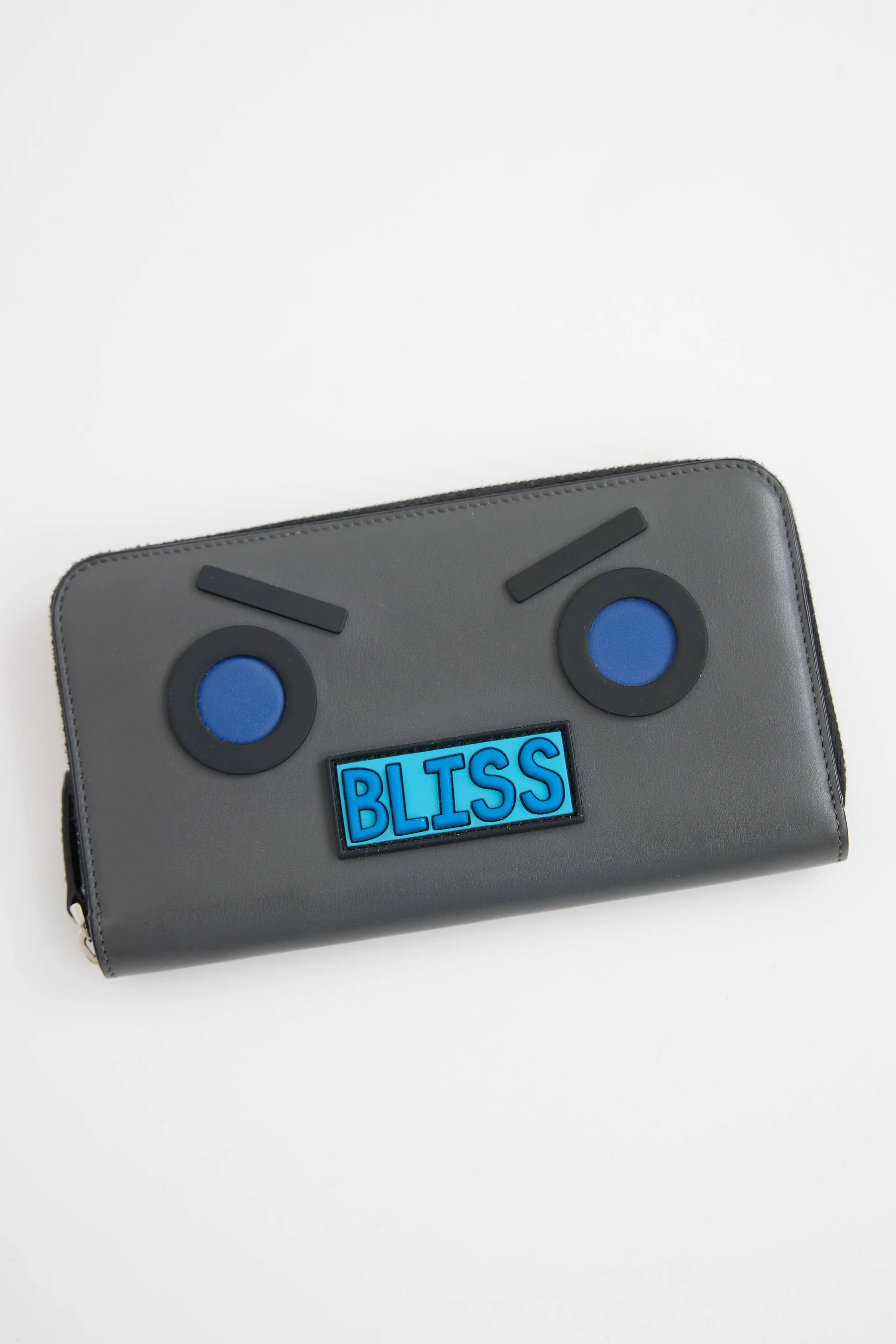 Bliss Face Zippy Wallet sold by VSP Consignment product image thumbnail 3