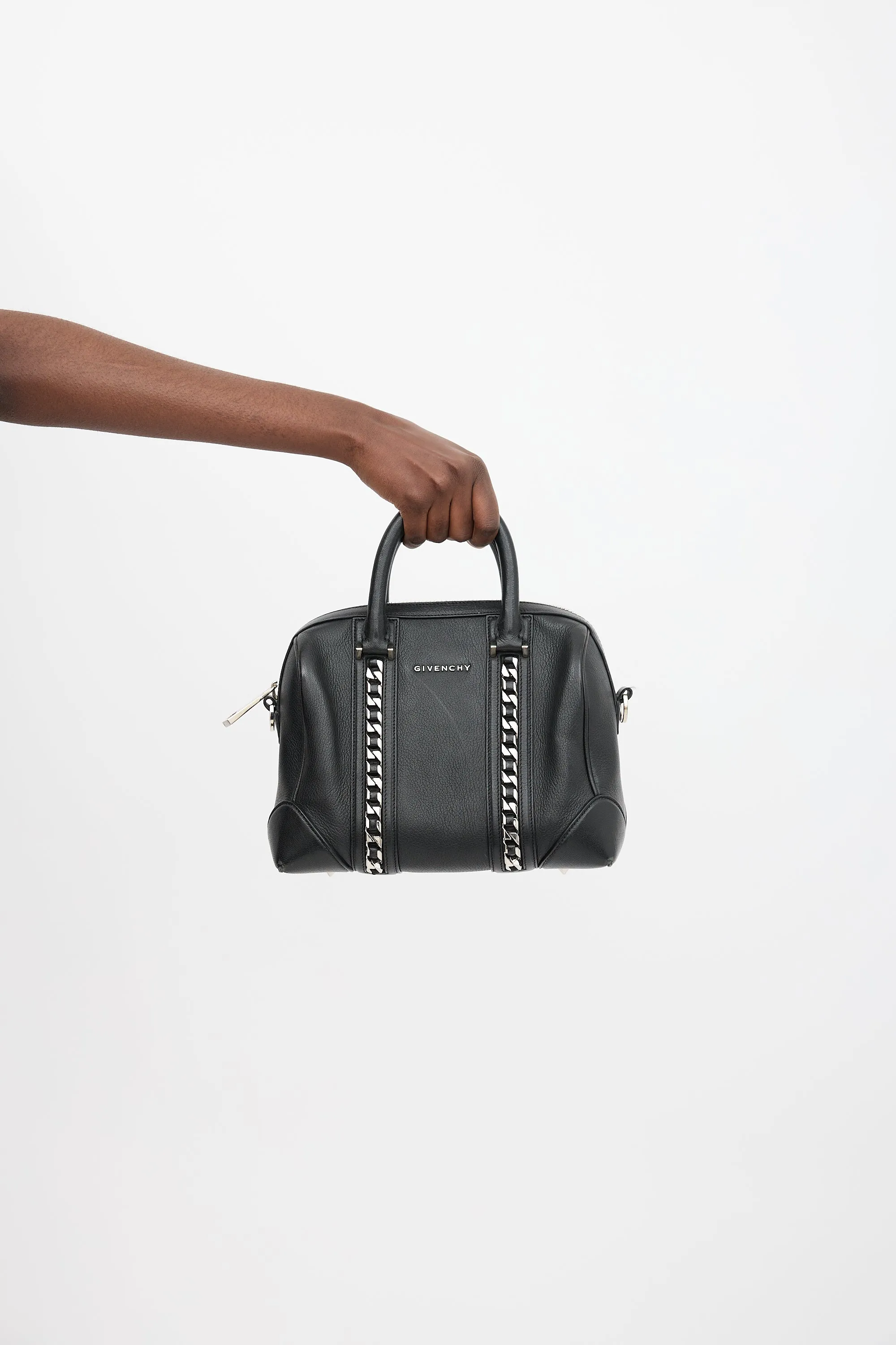 2003 Leather Lucrezia Chain Bag sold by VSP Consignment