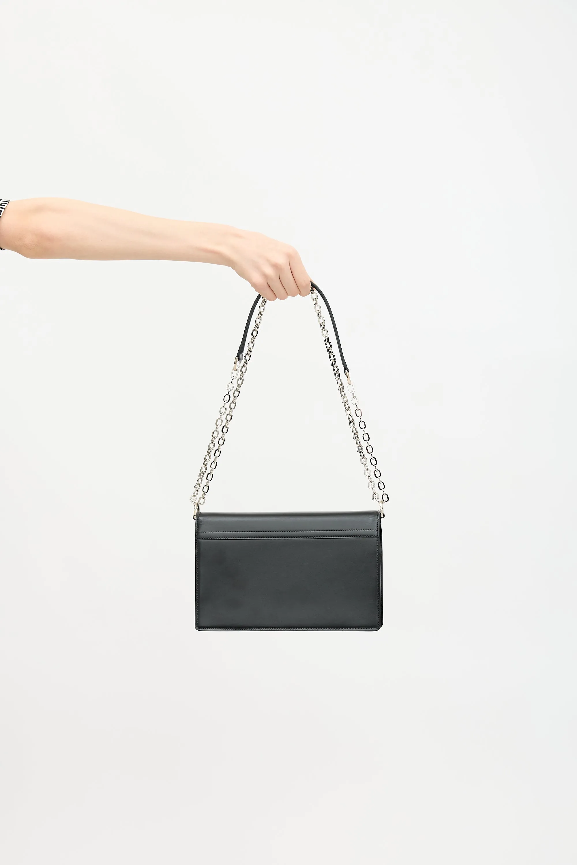 Leather Small 4G Shoulder Bag sold by VSP Consignment product image thumbnail 3