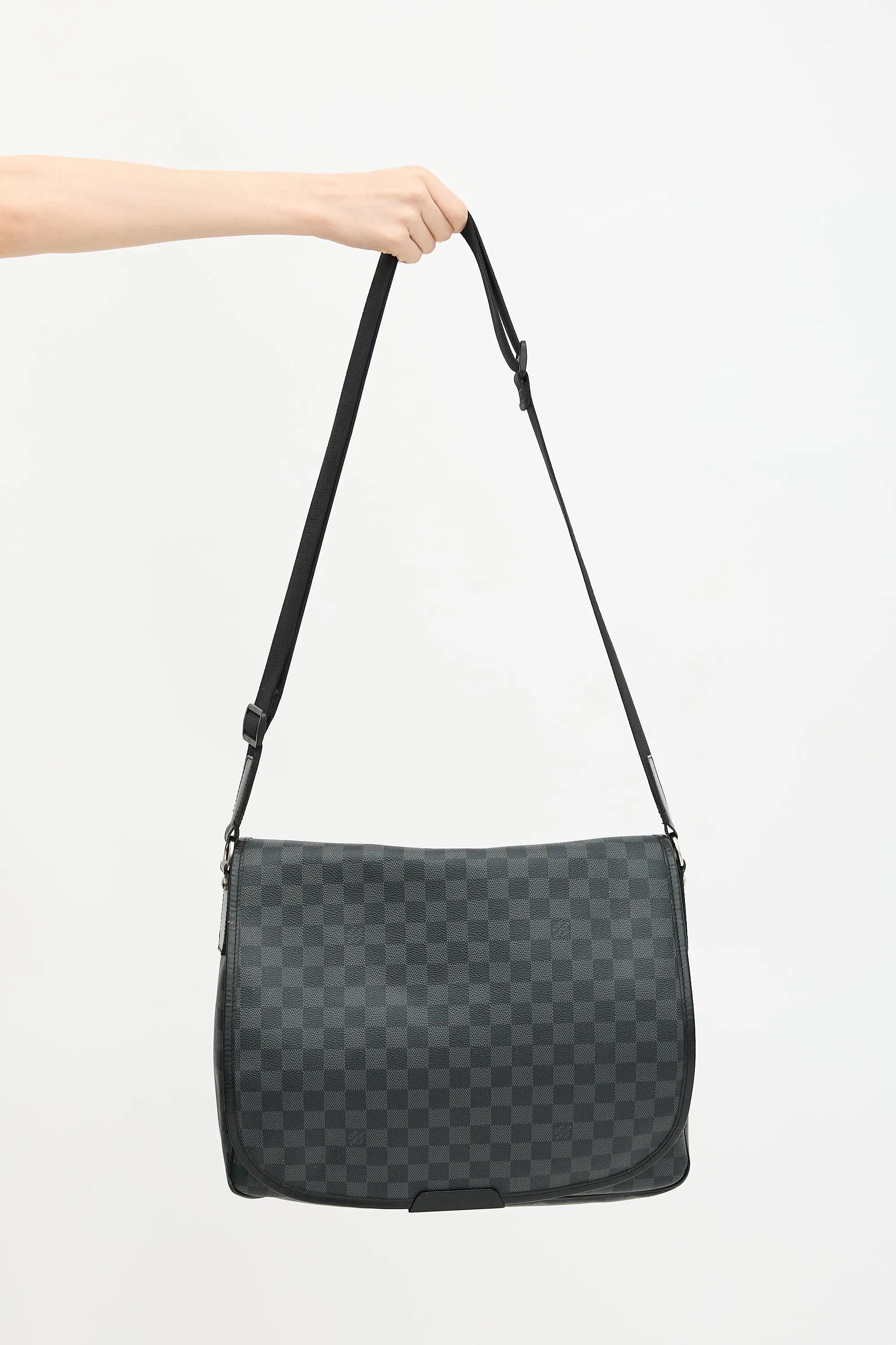 2008 Damier Graphite Daniel MM Messenger Bag sold by VSP Consignment