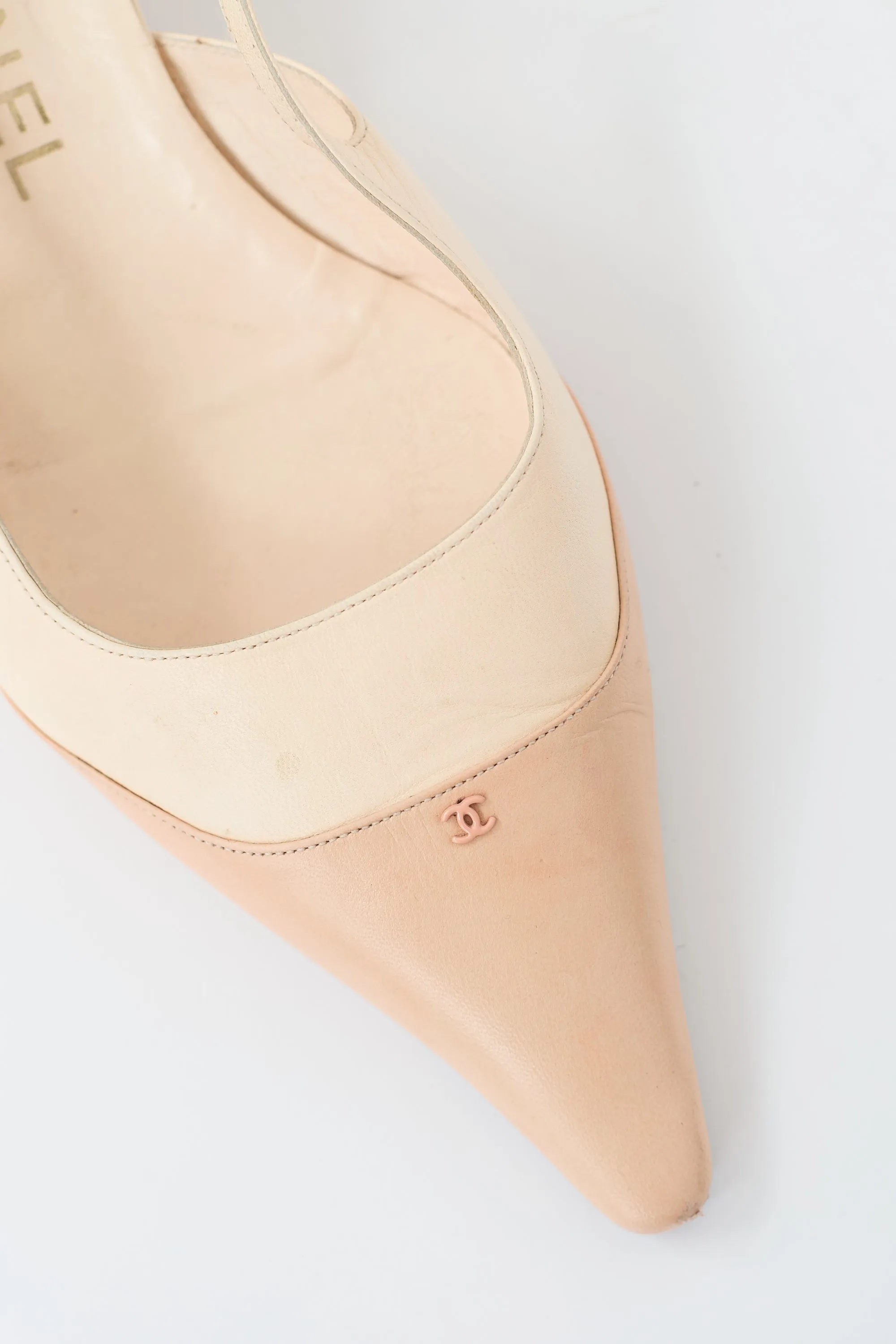 Leather CC Slingback Heel sold by VSP Consignment product image thumbnail 2
