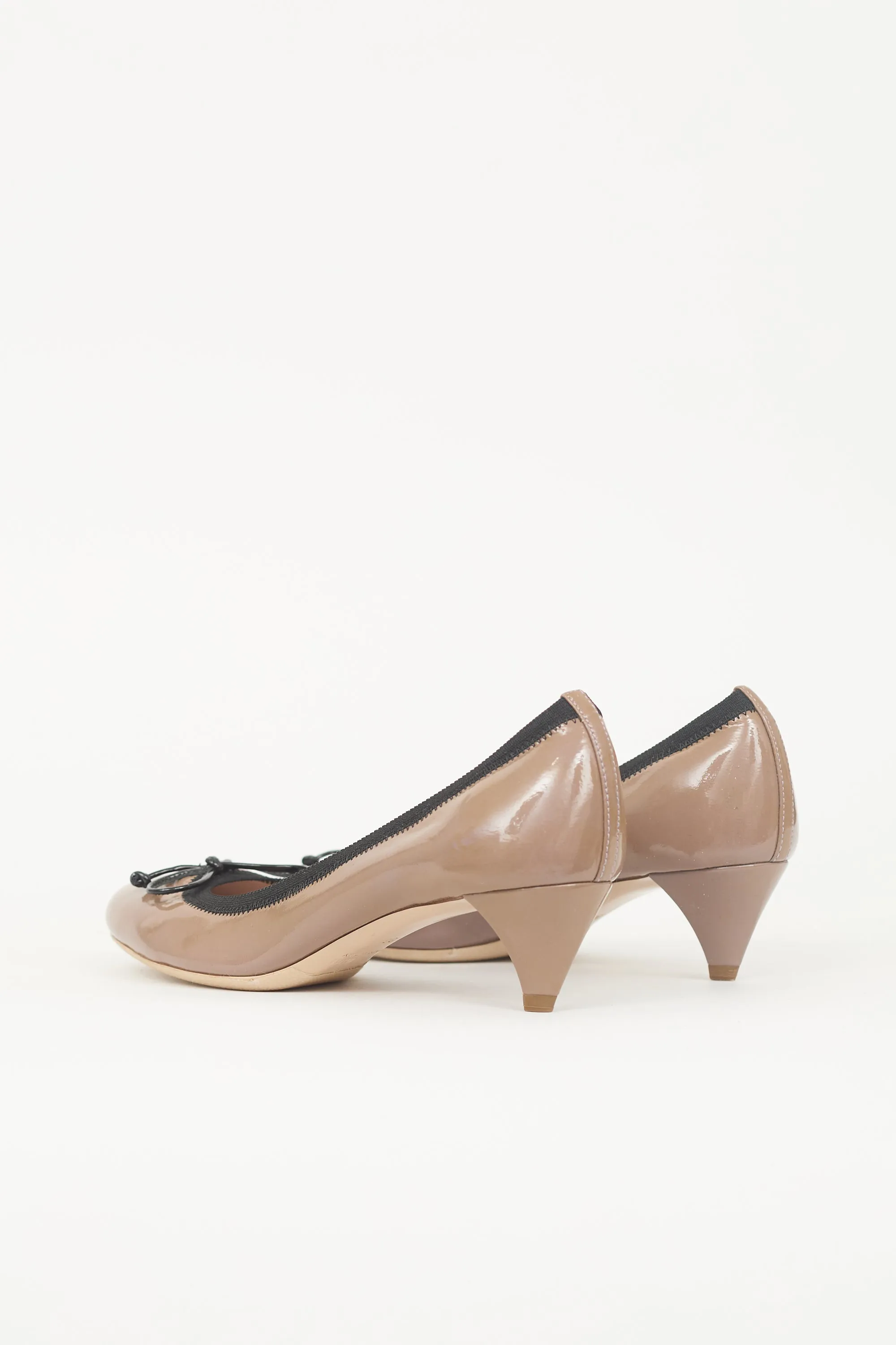 Patent Leather Bow Heel sold by VSP Consignment product image thumbnail 4