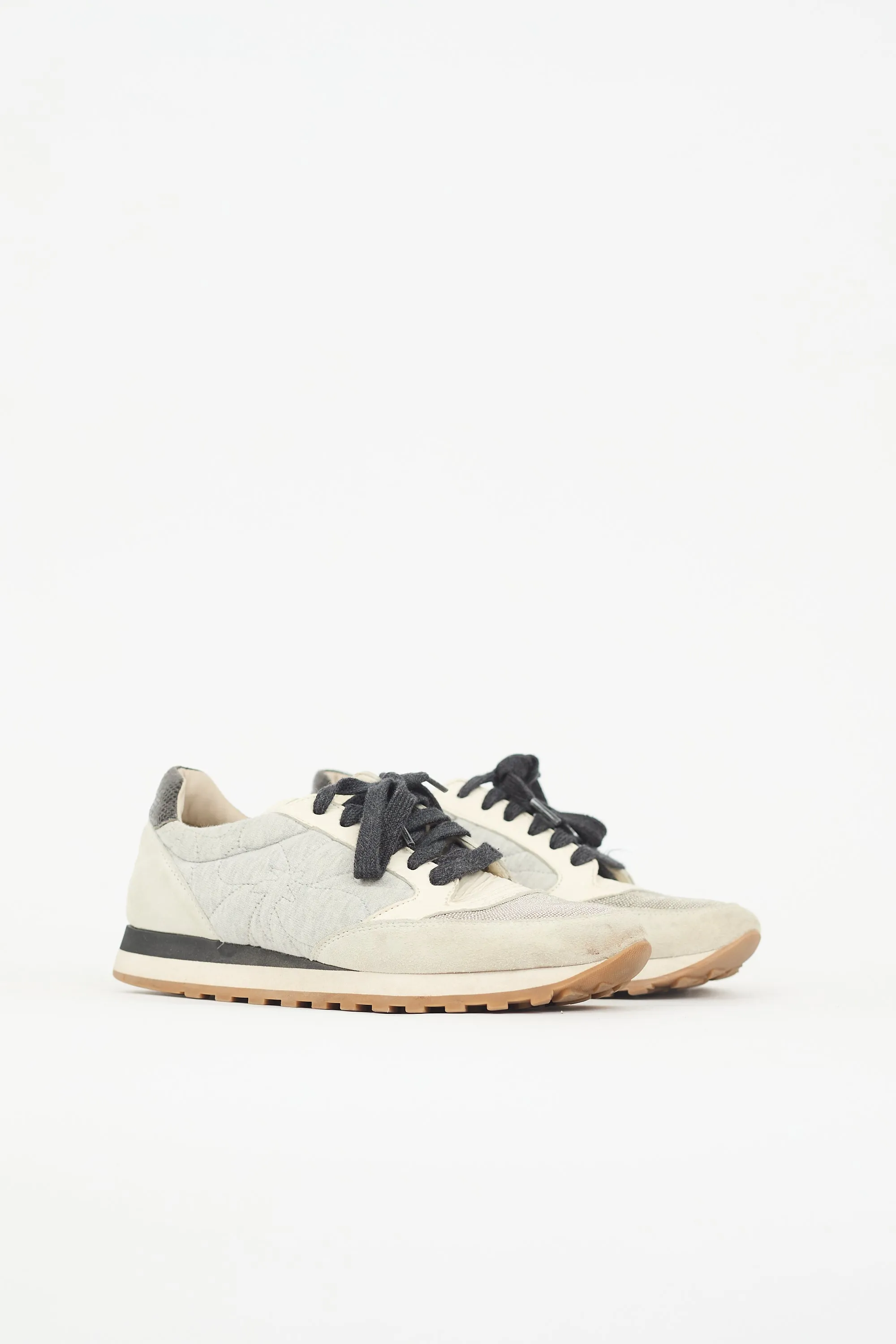 Bonded Flower Monili Sneaker sold by VSP Consignment product image thumbnail 3