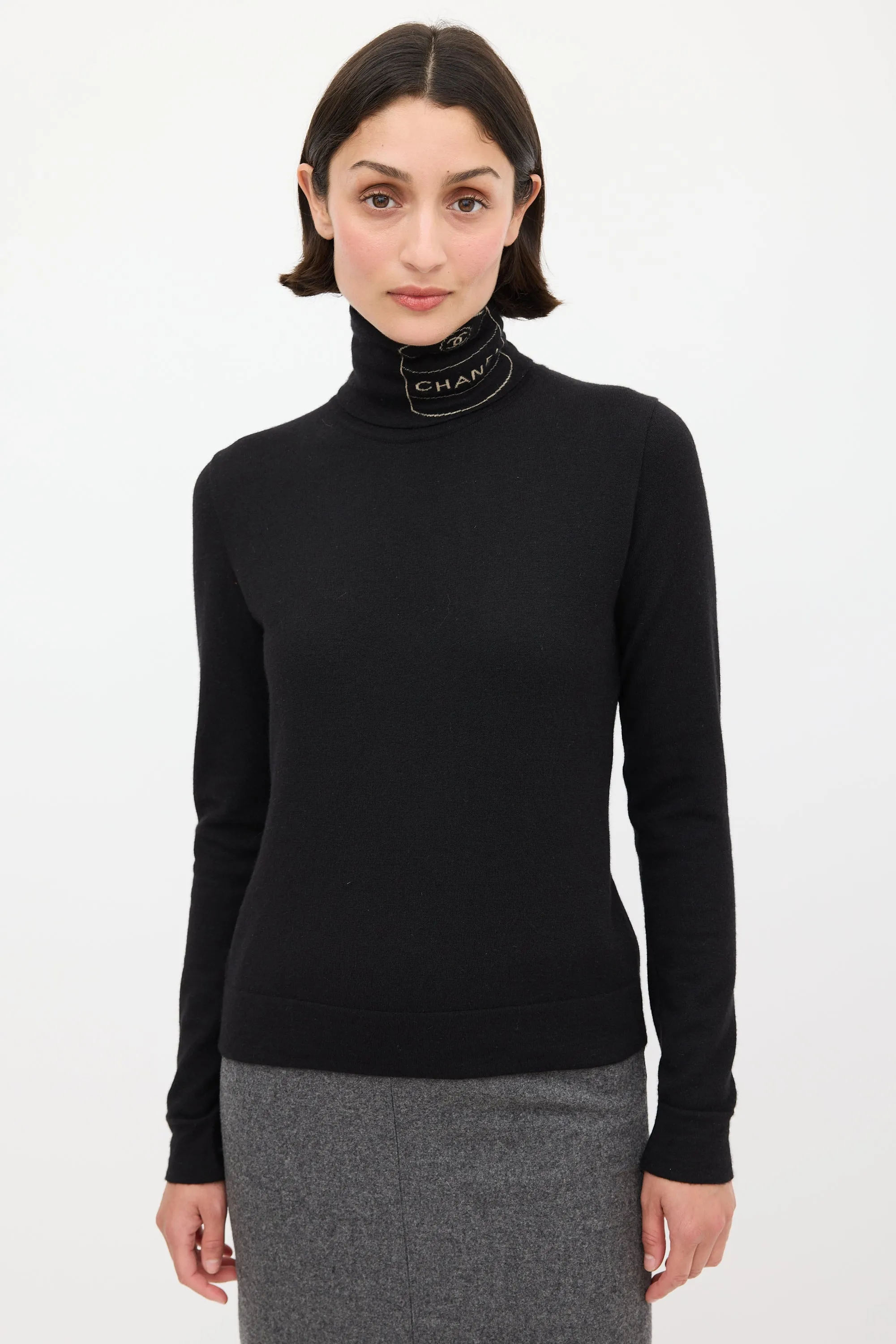 FW 2004 Cashmere Turtleneck sold by VSP Consignment