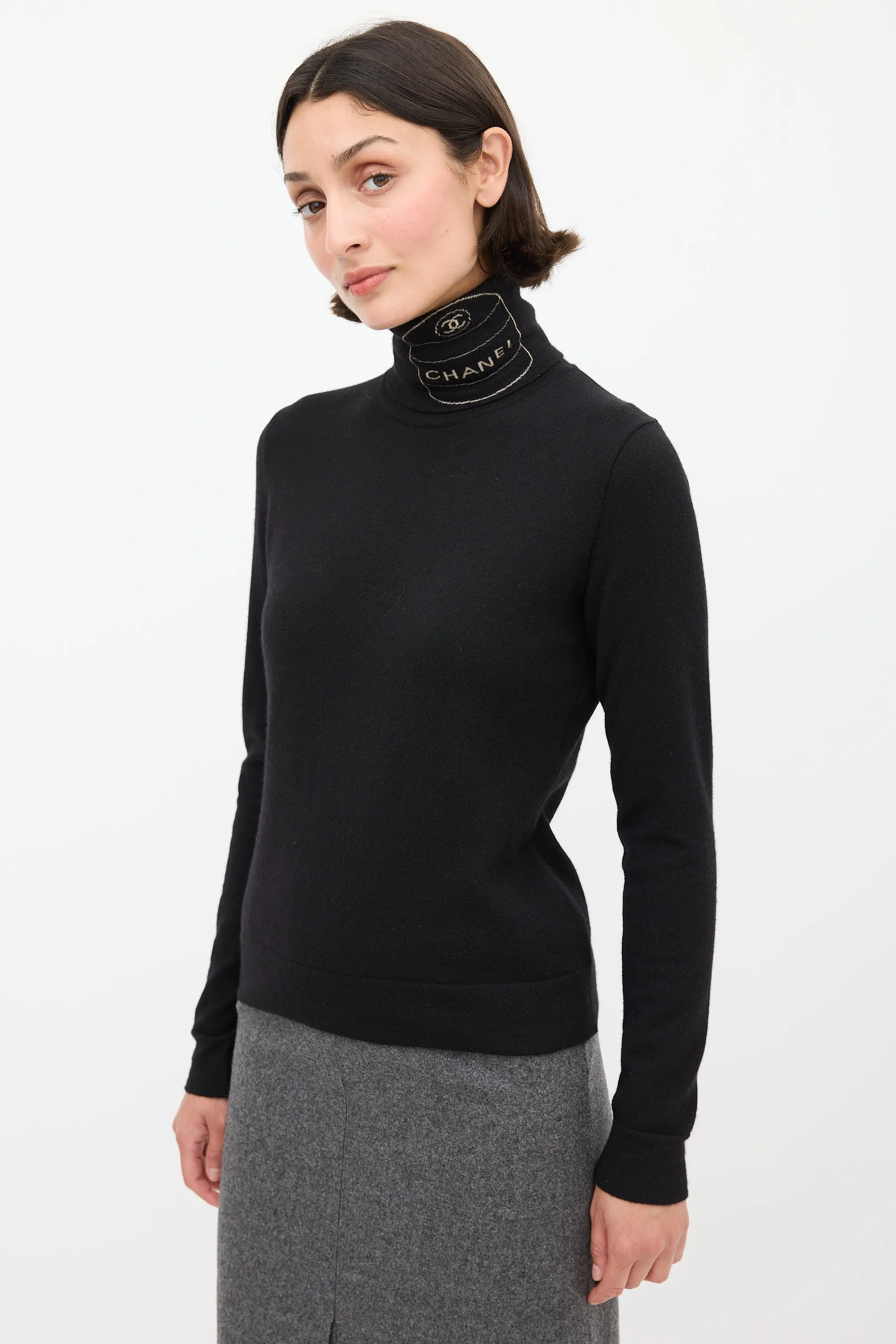 FW 2004 Cashmere Turtleneck sold by VSP Consignment product image thumbnail 3