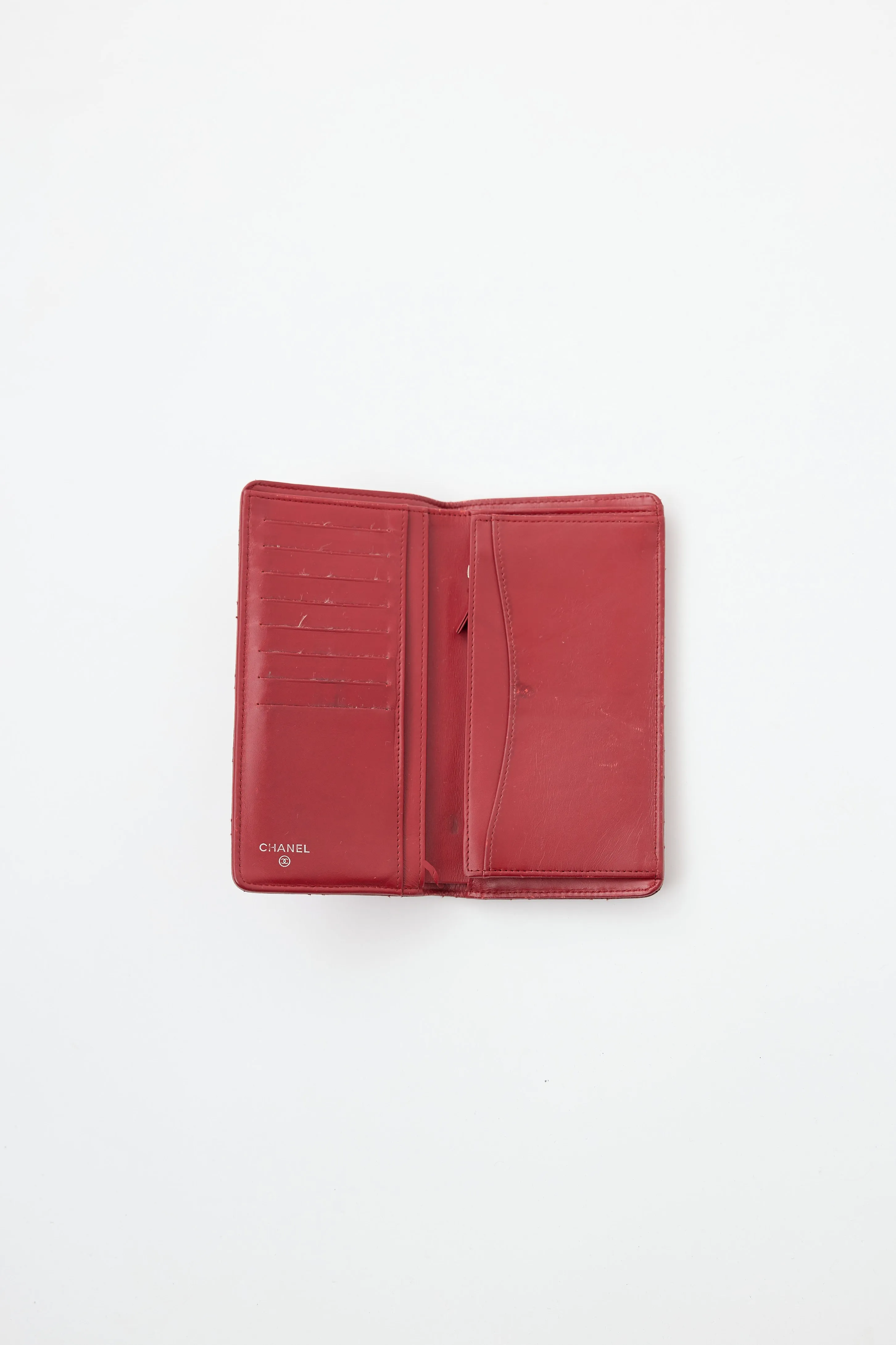 Caviar Bi-Fold Long Wallet sold by VSP Consignment product image thumbnail 2