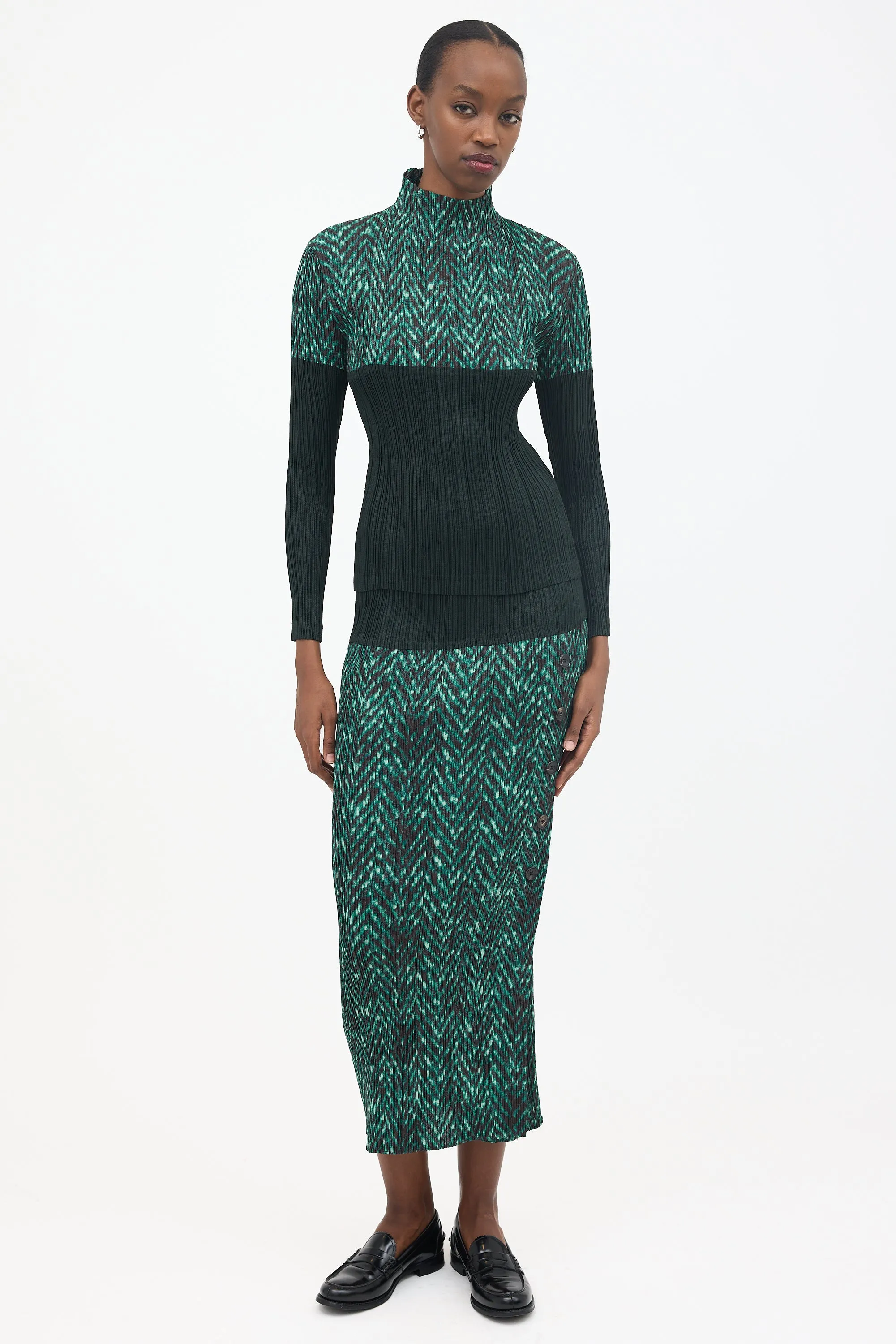 Pleated Turtleneck Top sold by VSP Consignment product image thumbnail 5