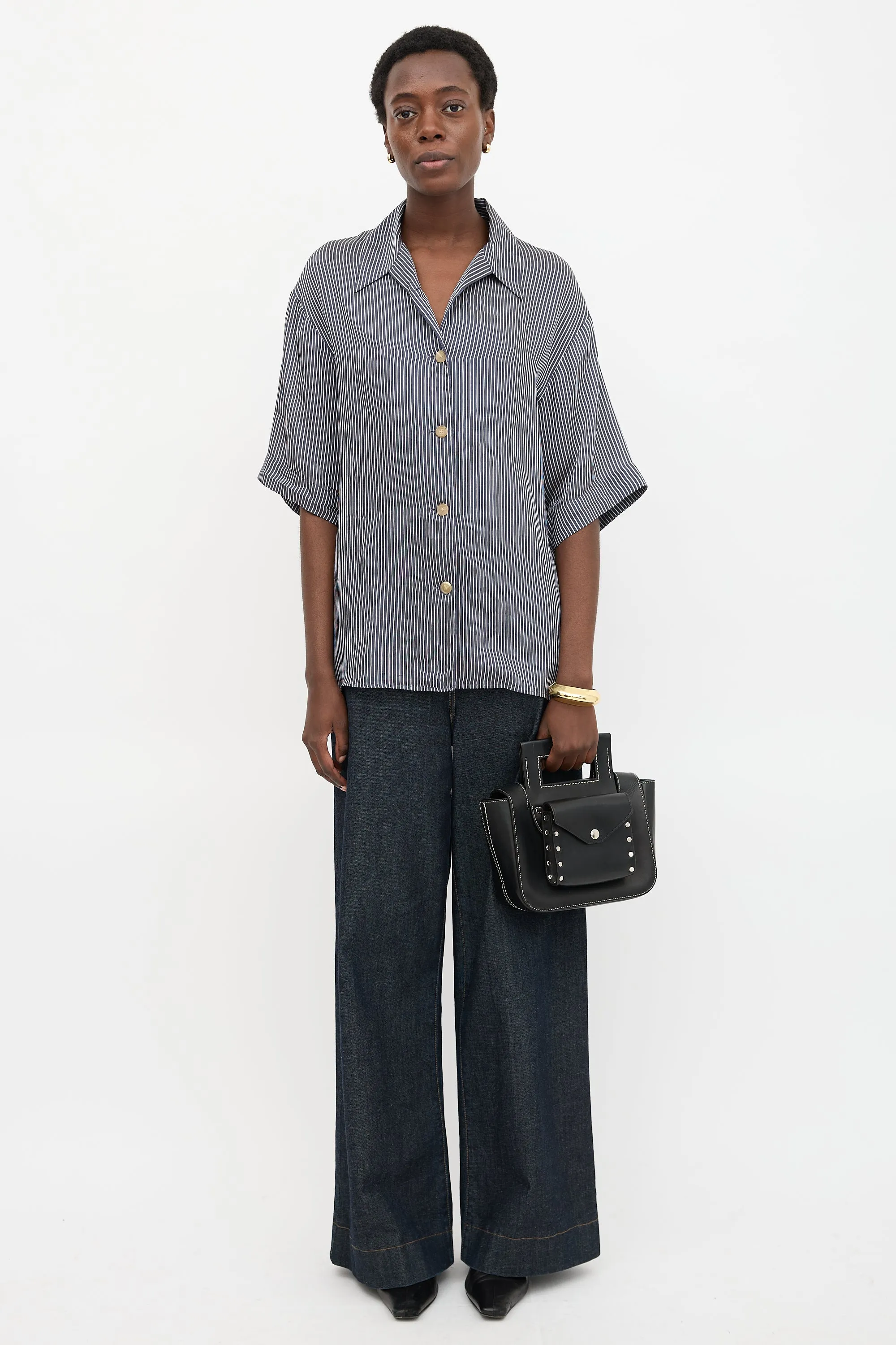 2016 Leather Small Square Bag sold by VSP Consignment product image thumbnail 3