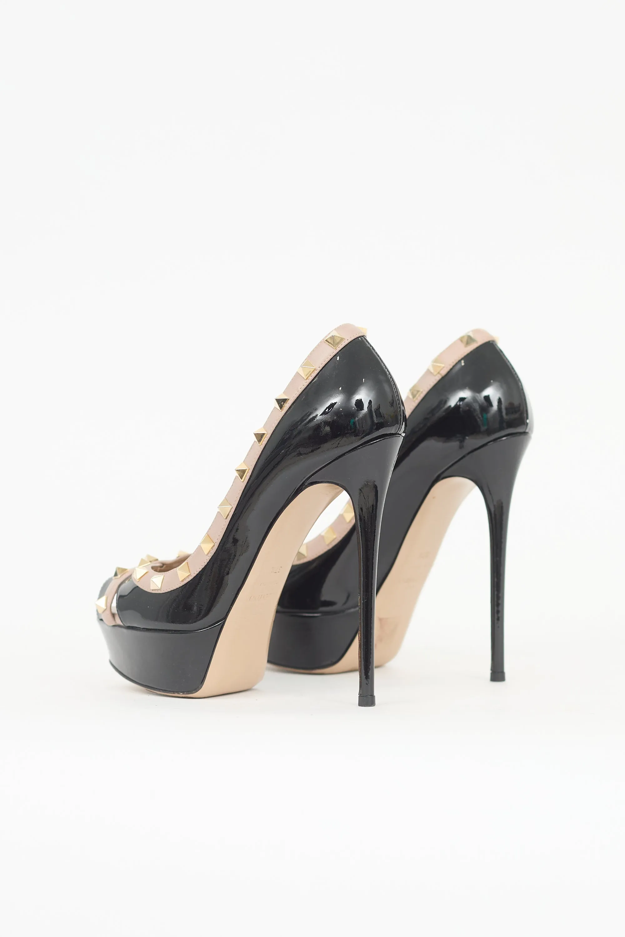 Patent Rockstud Platform Pump sold by VSP Consignment product image thumbnail 4