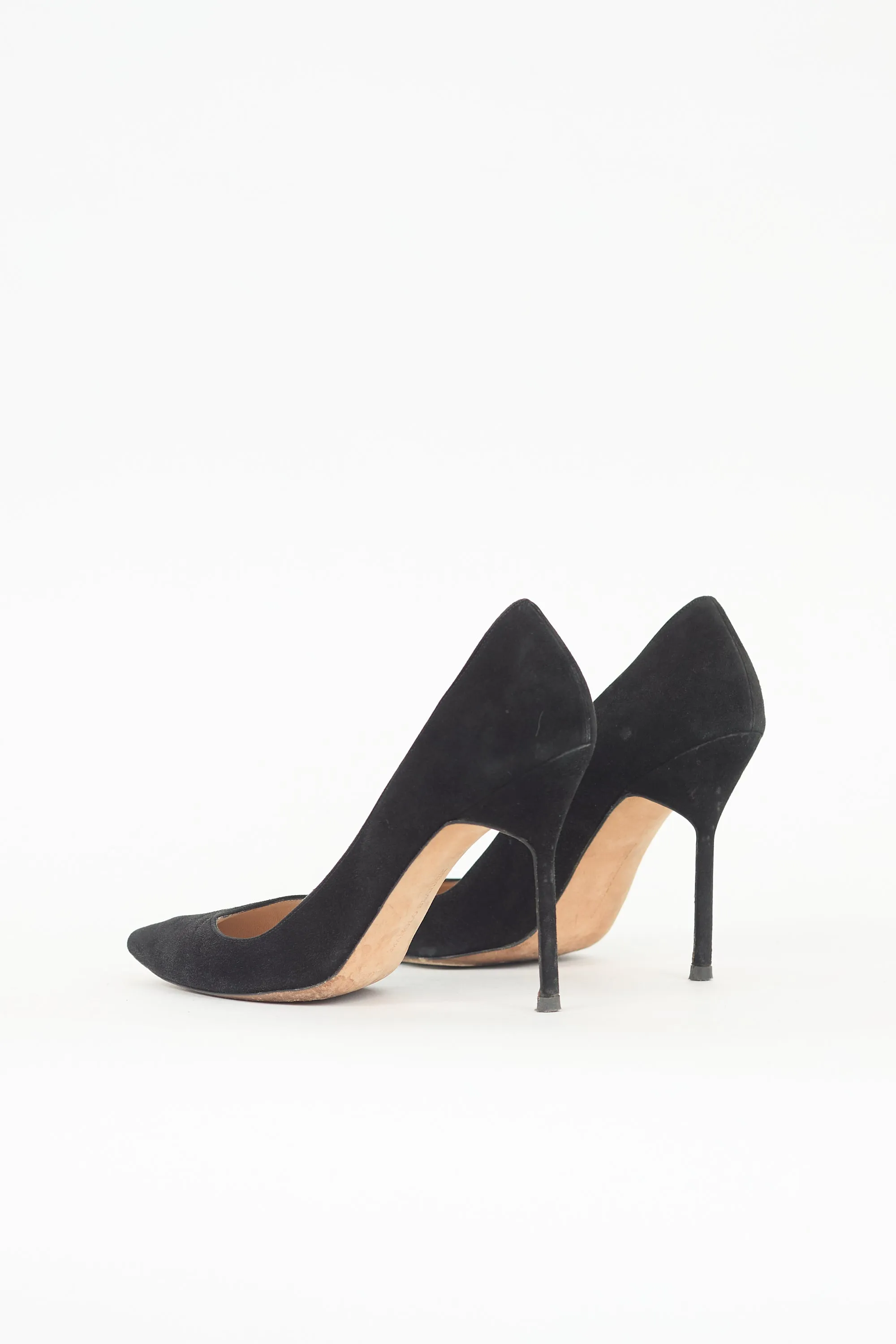Suede BB Pump sold by VSP Consignment product image thumbnail 4