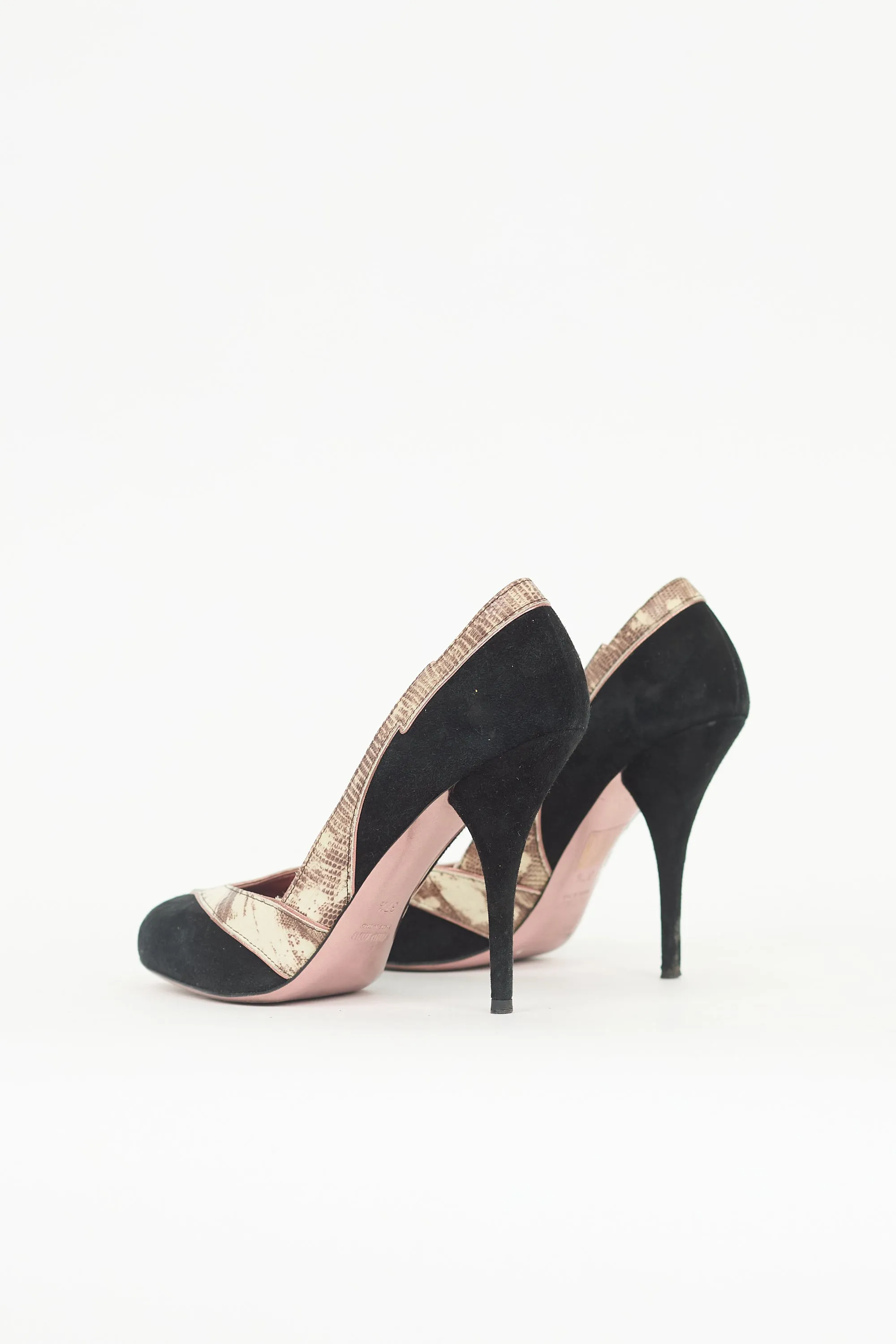 Suede & Printed Leather Pump sold by VSP Consignment product image thumbnail 4