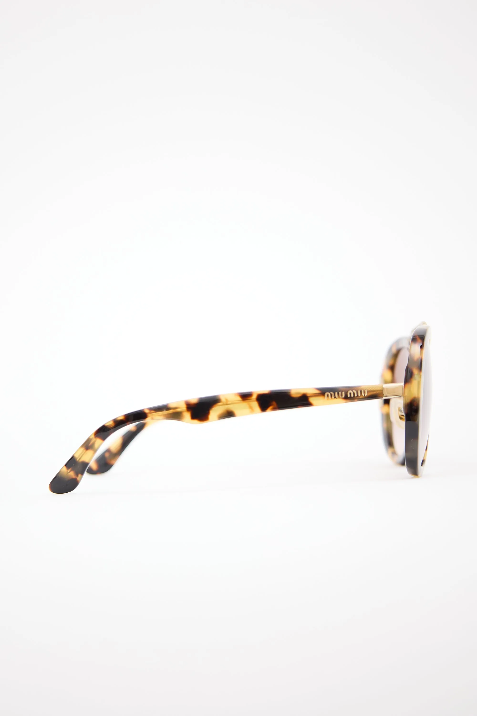 SMU05V Aviator Sunglasses sold by VSP Consignment product image thumbnail 4