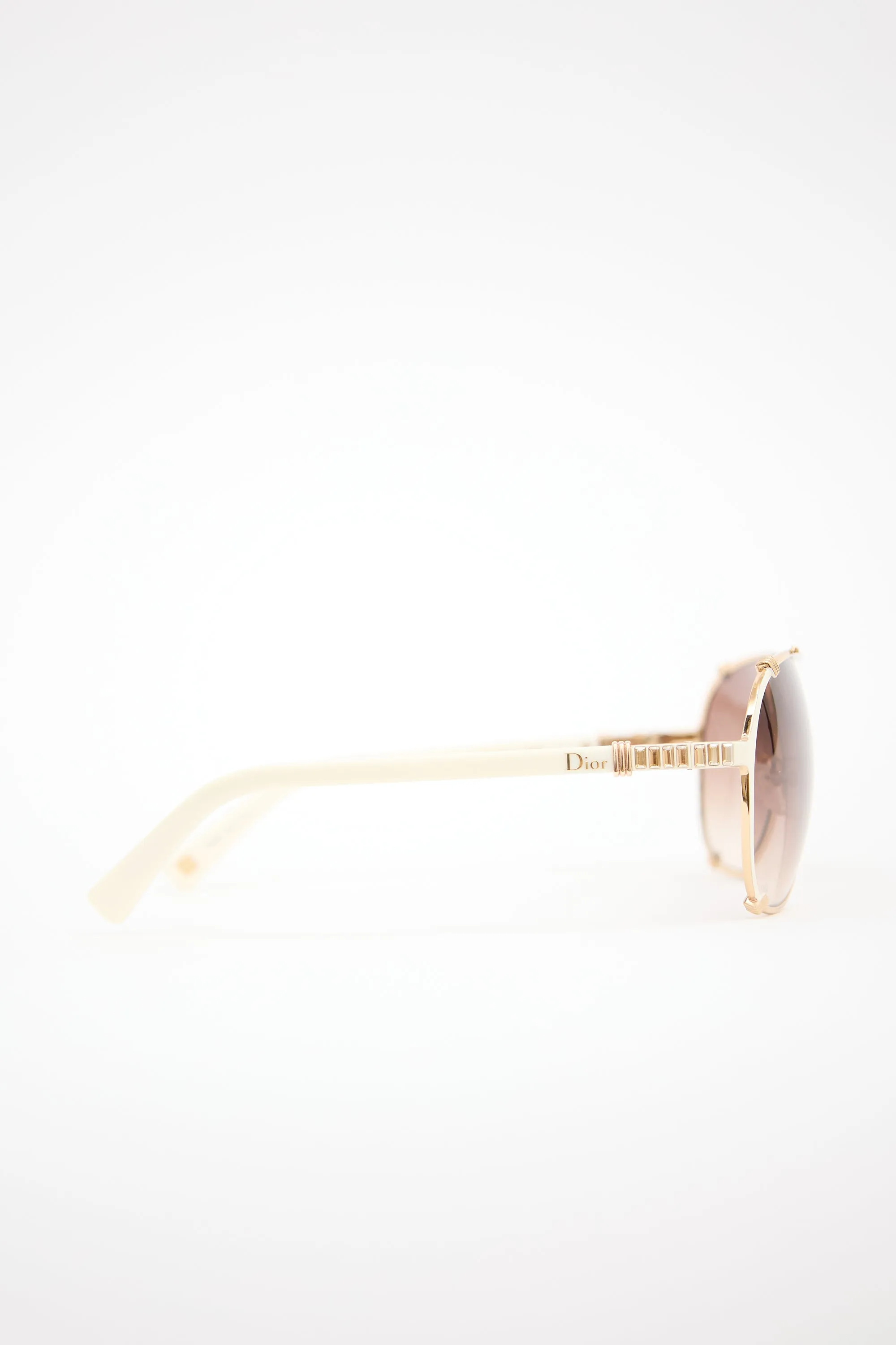 Chicago2 STR Sunglasses sold by VSP Consignment product image thumbnail 4