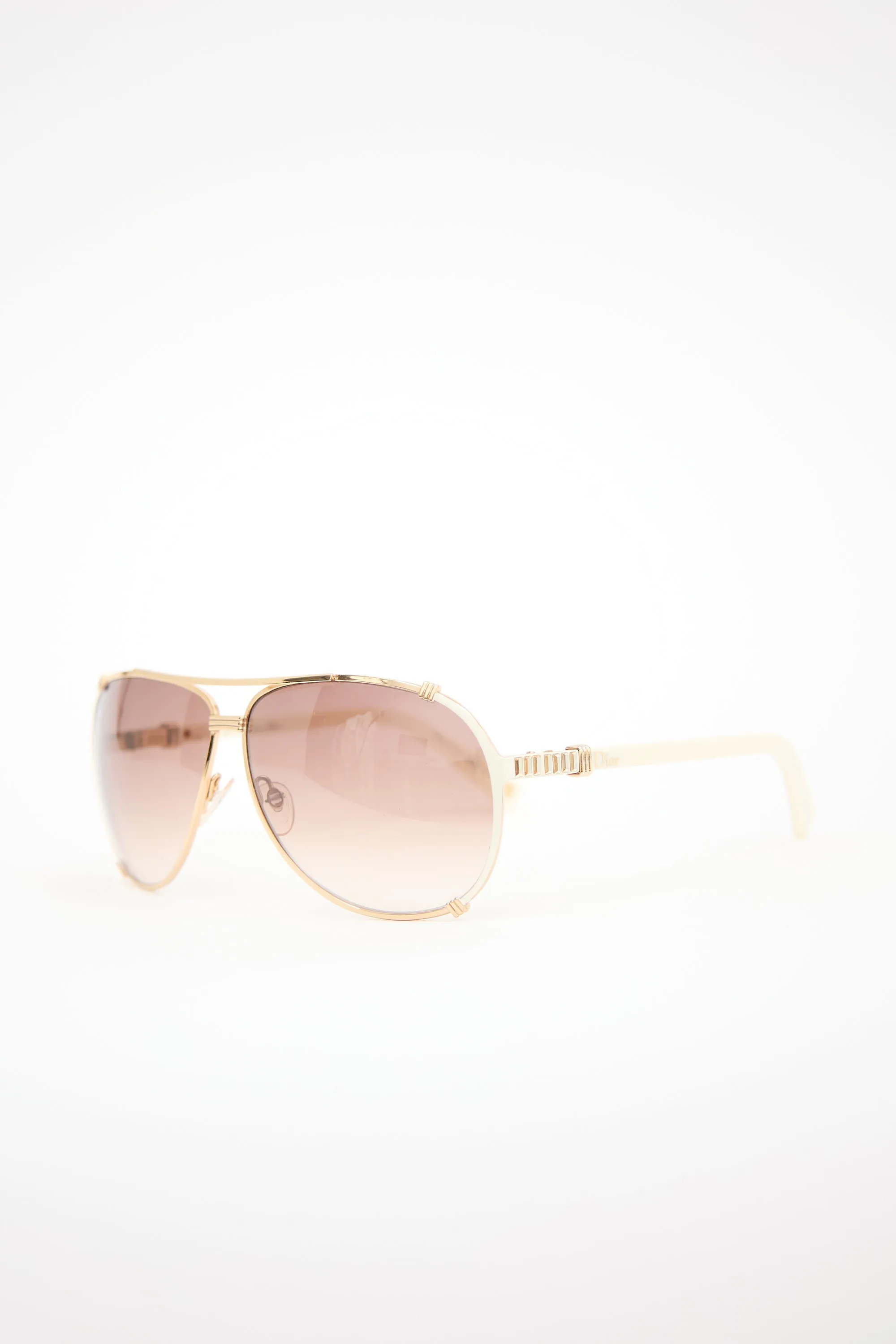 Chicago2 STR Sunglasses sold by VSP Consignment product image thumbnail 2