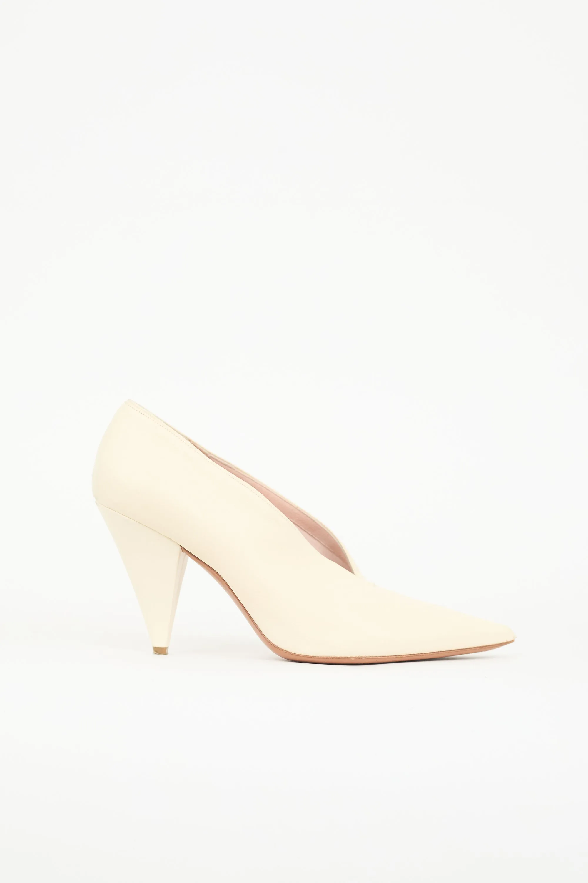 Leather V-Neck Pump sold by VSP Consignment