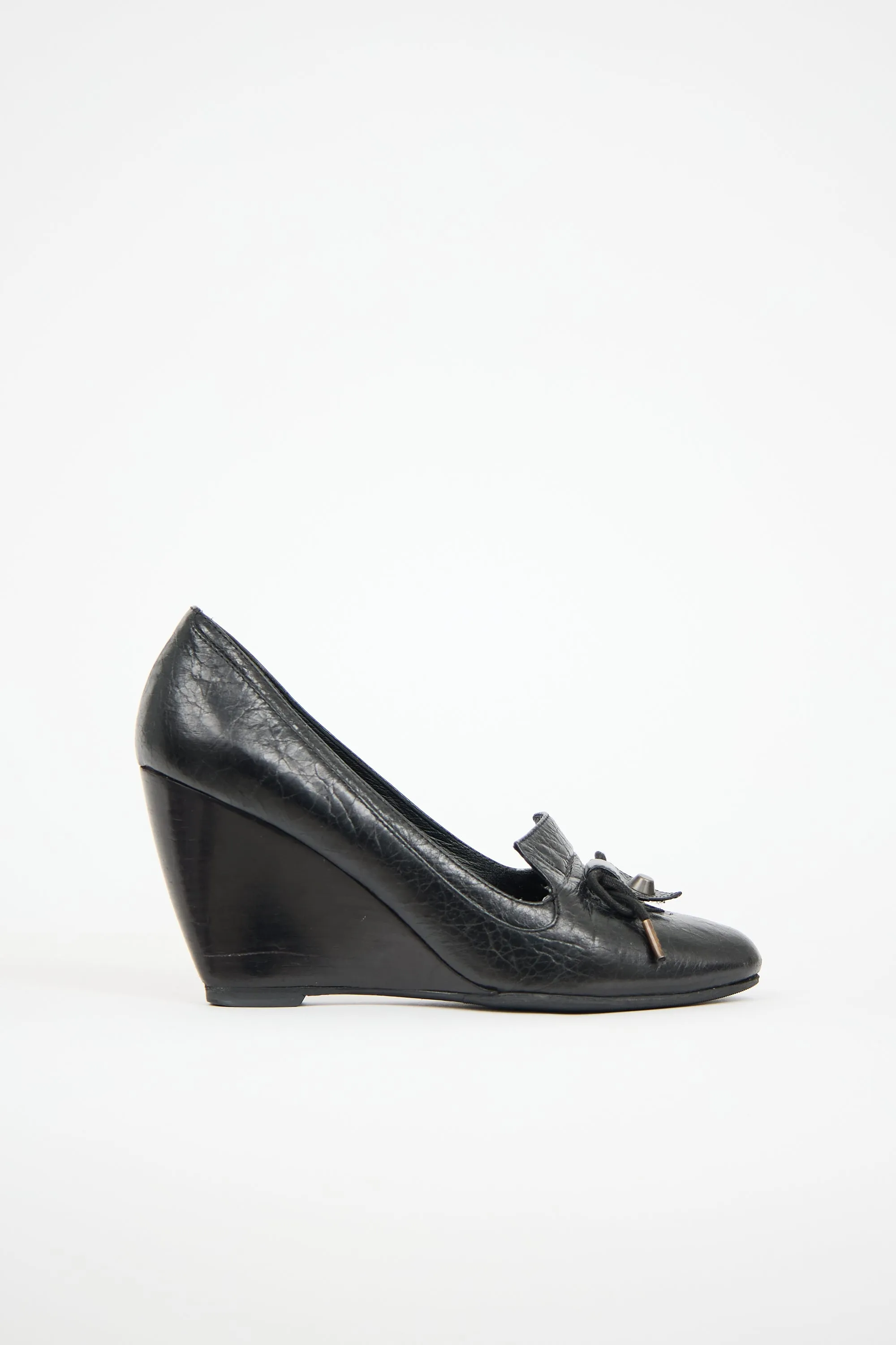 Bow Wedge Heel sold by VSP Consignment