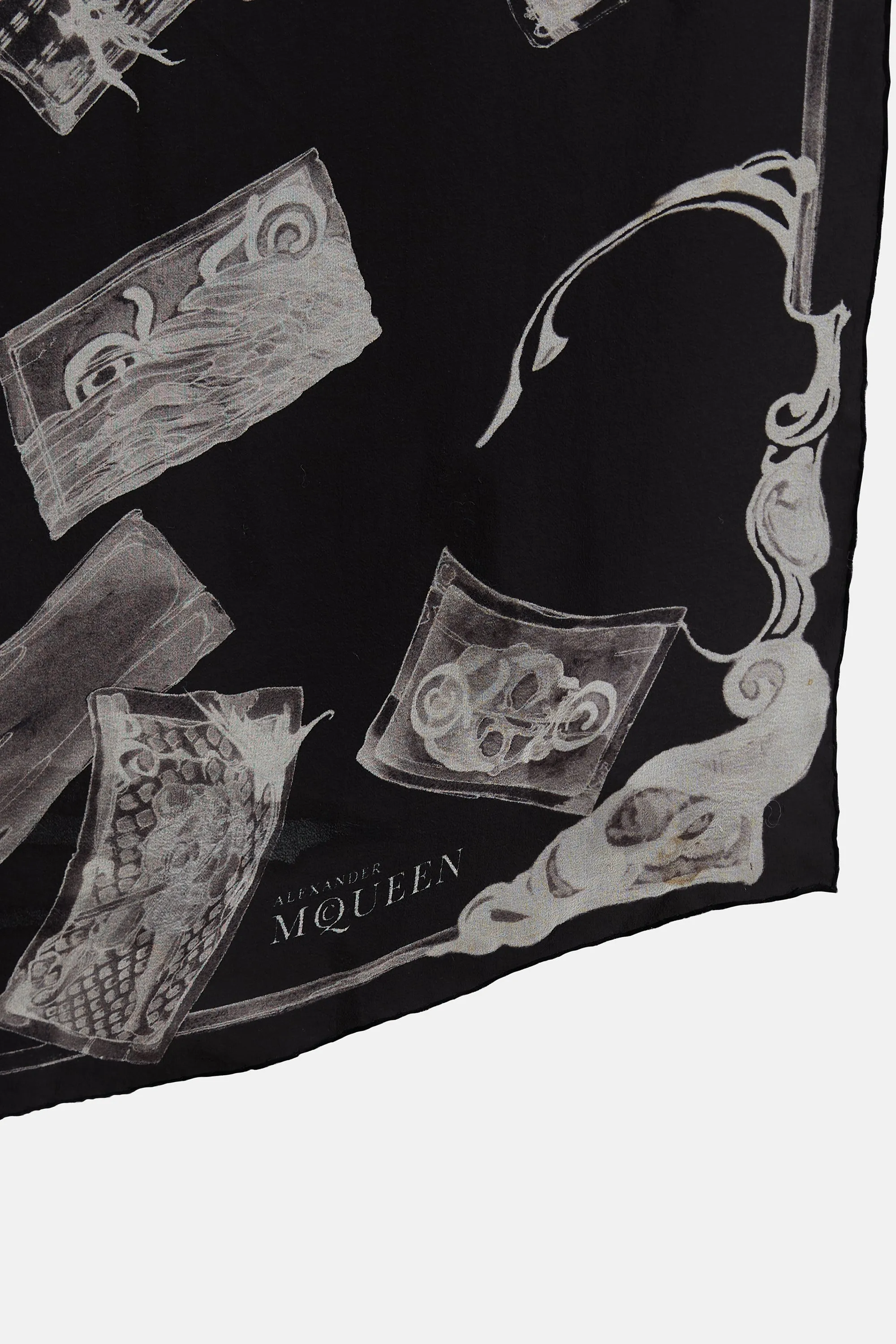 Silk Printed Scarf sold by VSP Consignment product image thumbnail 4