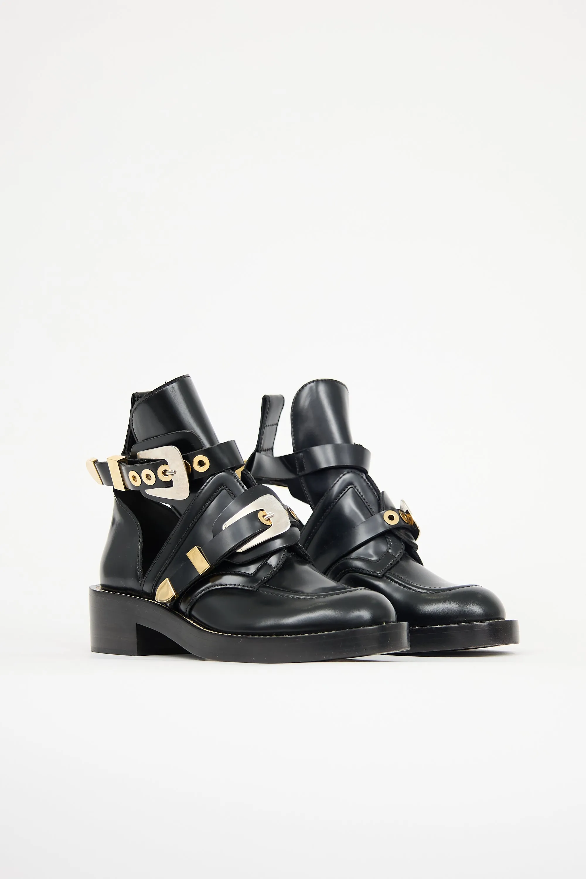Leather Mollie Boot sold by VSP Consignment product image thumbnail 2