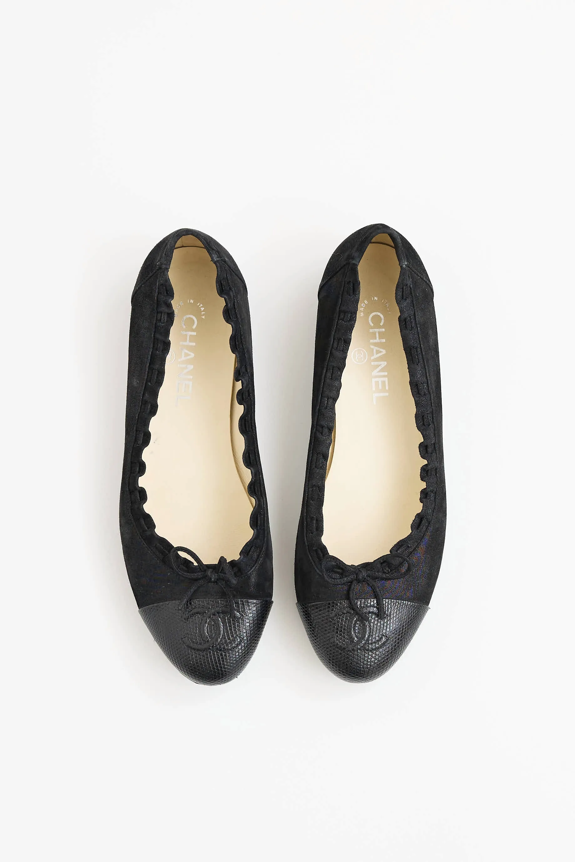 Suede Scalloped Flat sold by VSP Consignment product image thumbnail 2