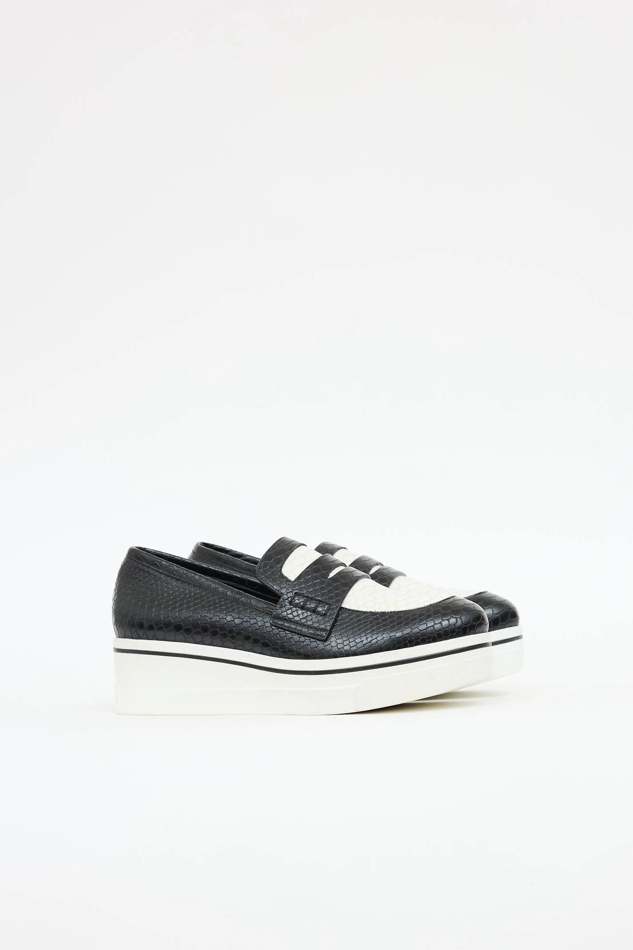 Embossed Platform Loafer sold by VSP Consignment product image thumbnail 2
