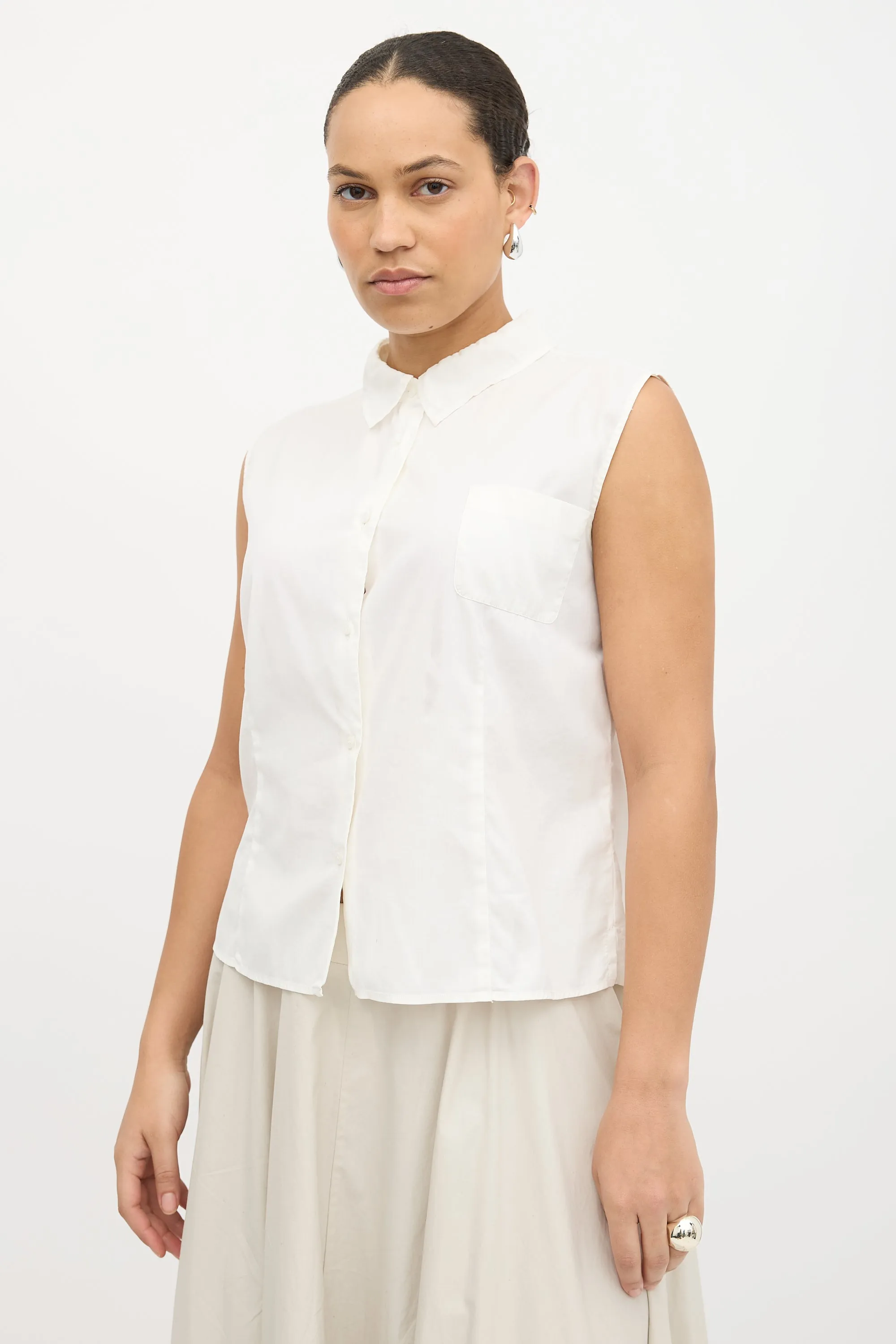 Sleeveless Shirt sold by VSP Consignment product image thumbnail 3