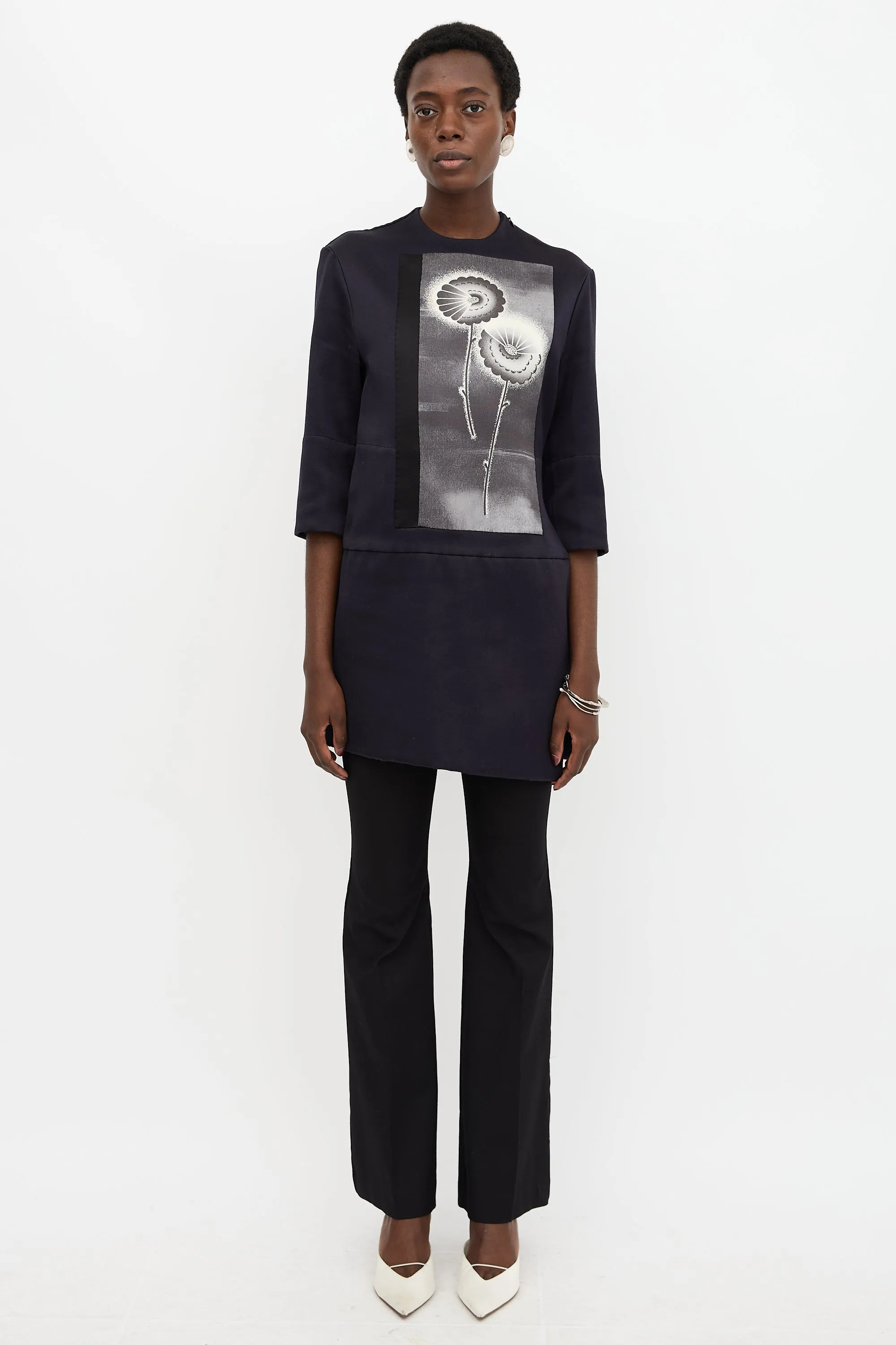 SS 2013 Silk Floral Dress sold by VSP Consignment product image thumbnail 2