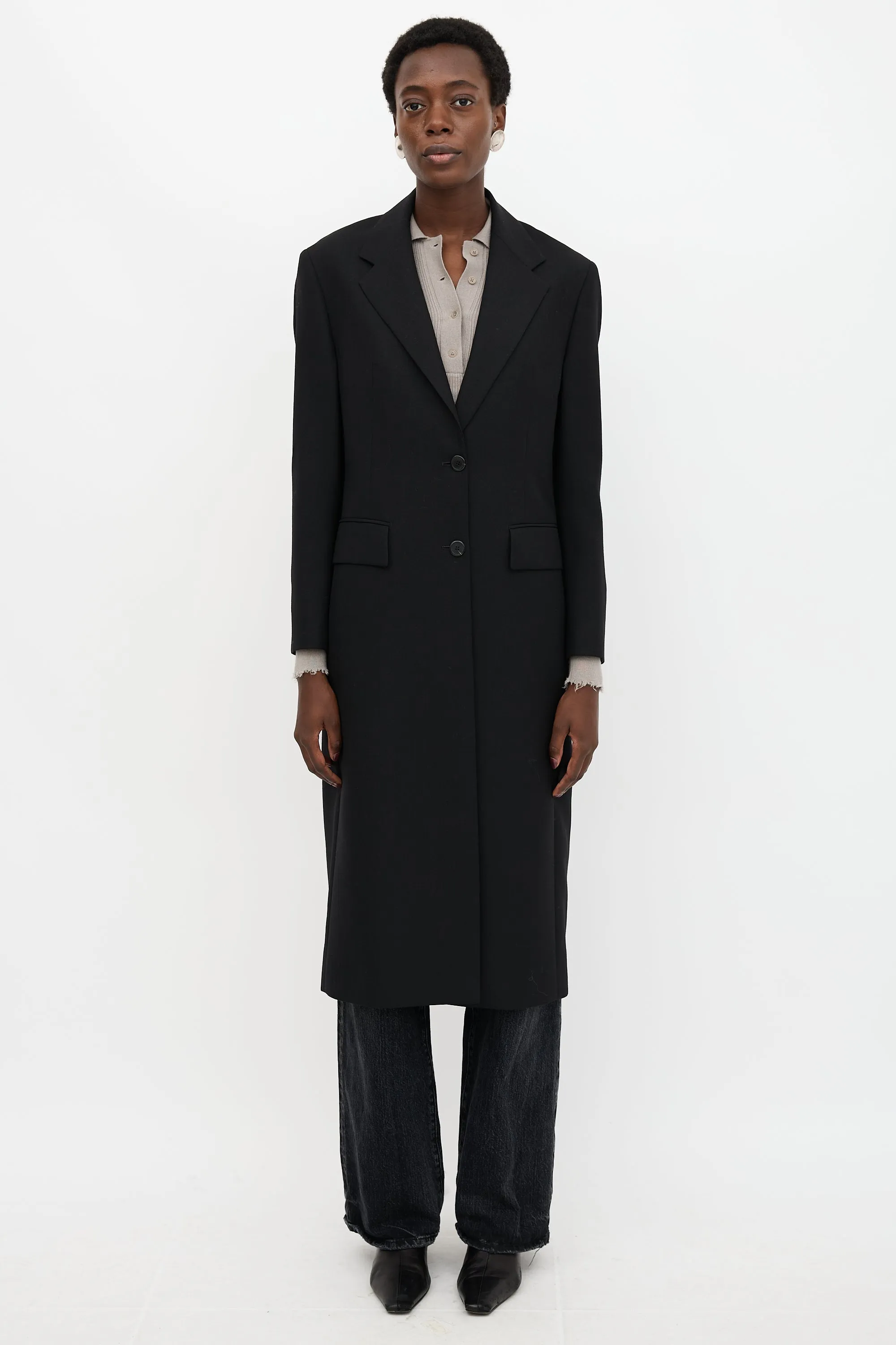 2021 Wool Triangle Coat sold by VSP Consignment product image thumbnail 3