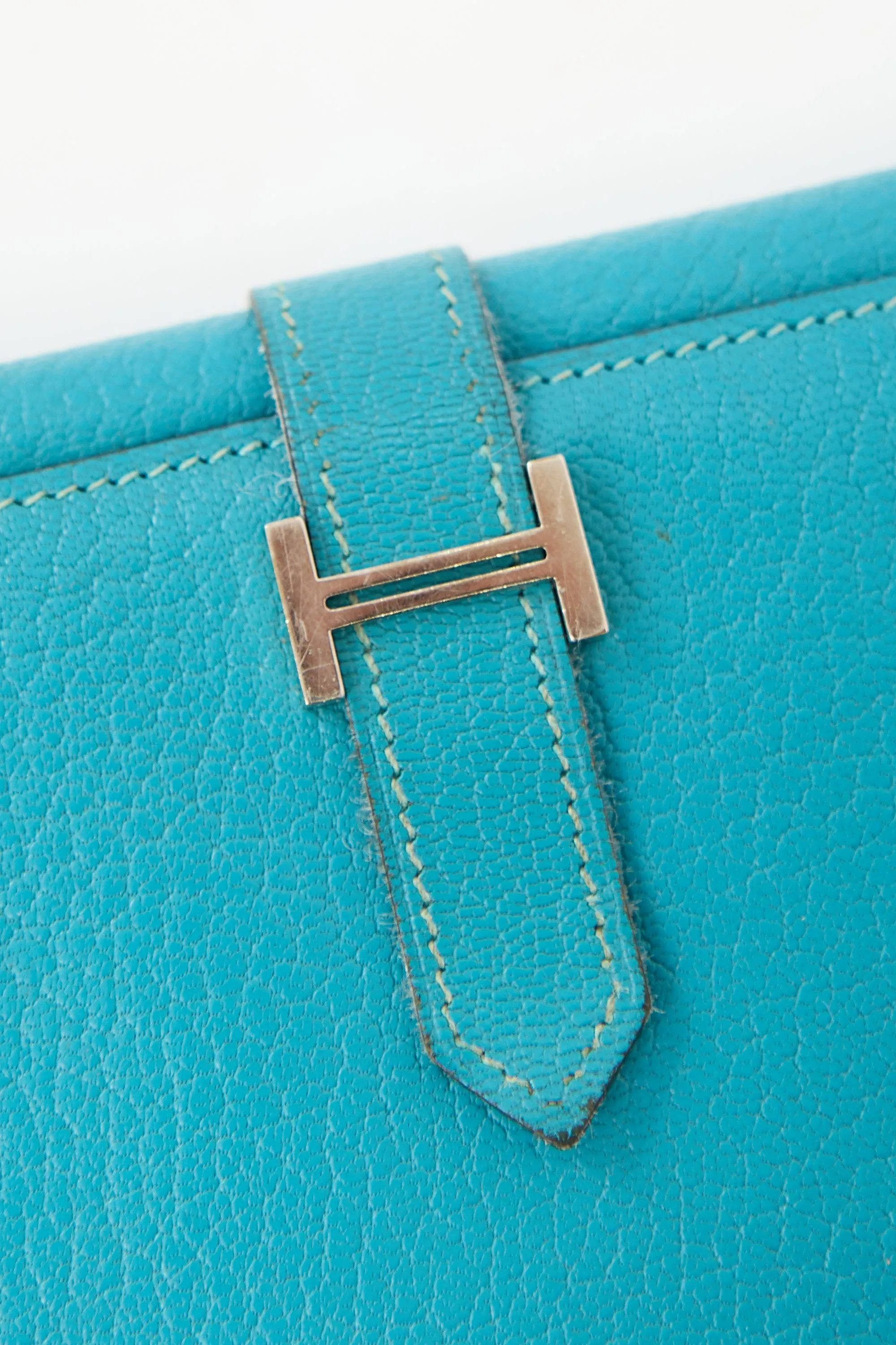 2006 Mysore Bearn Long Wallet sold by VSP Consignment product image thumbnail 3