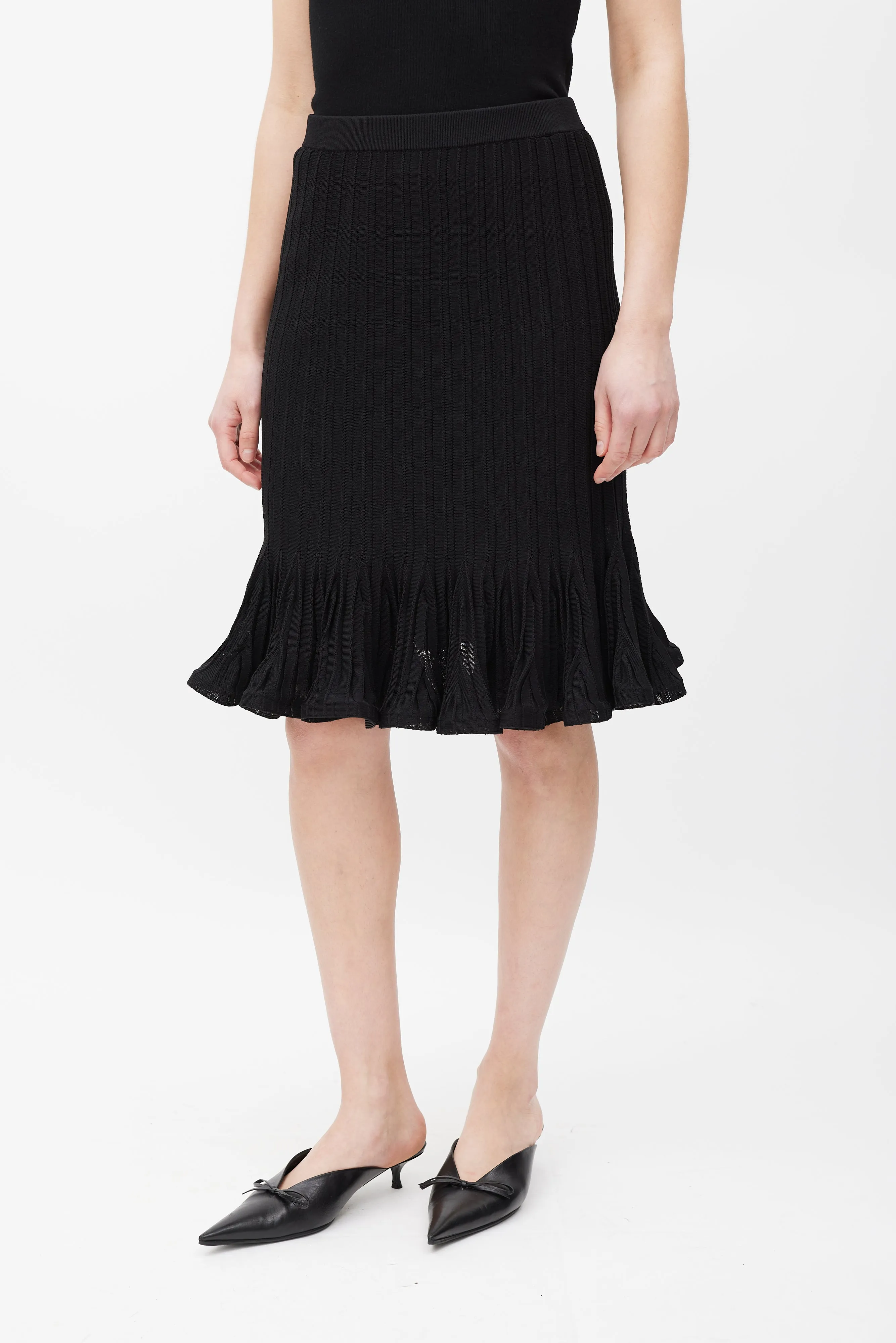 Knit Ruffled Skirt sold by VSP Consignment product image thumbnail 3