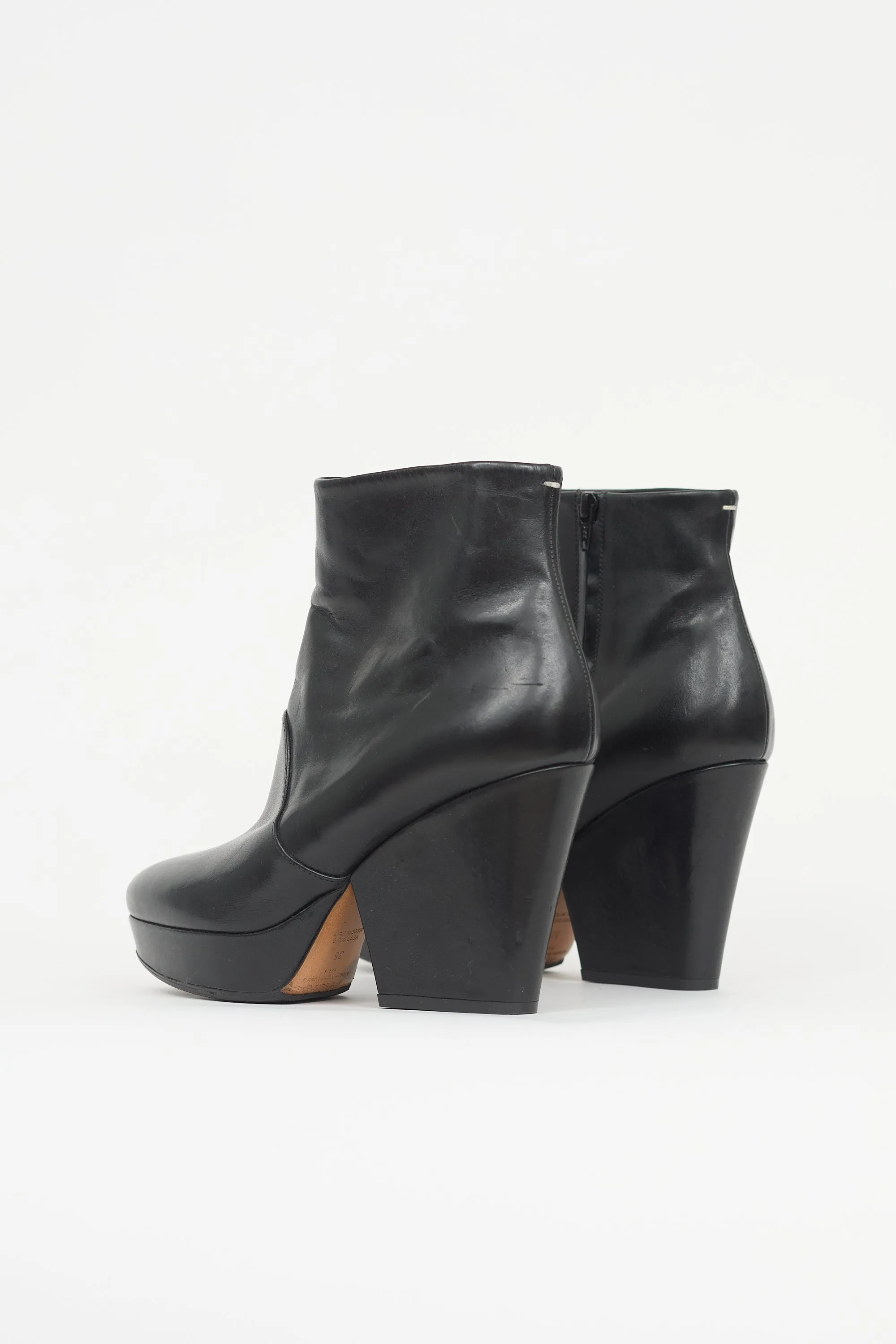 Leather Platform Boot sold by VSP Consignment product image thumbnail 4