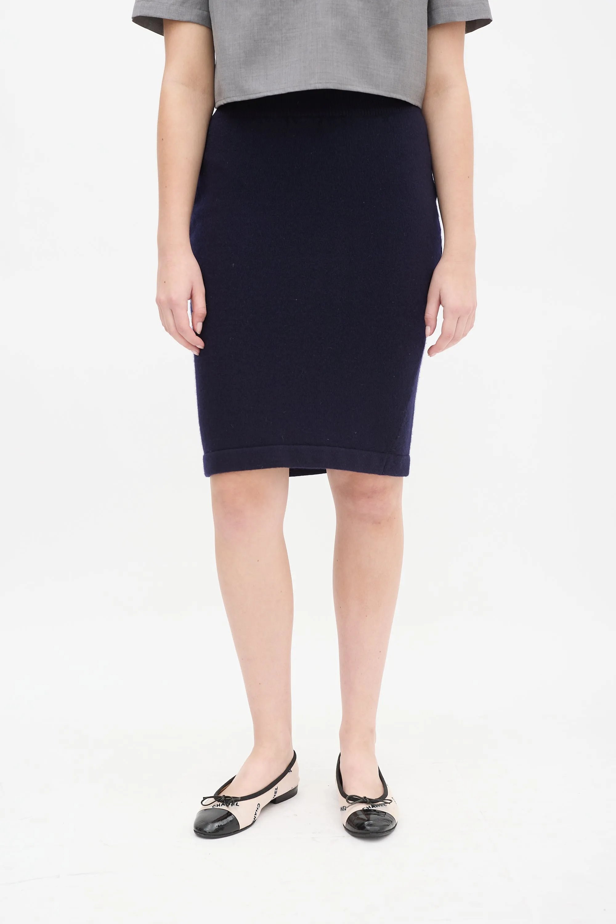 Cashmere Midi Pencil Skirt sold by VSP Consignment product image thumbnail 2