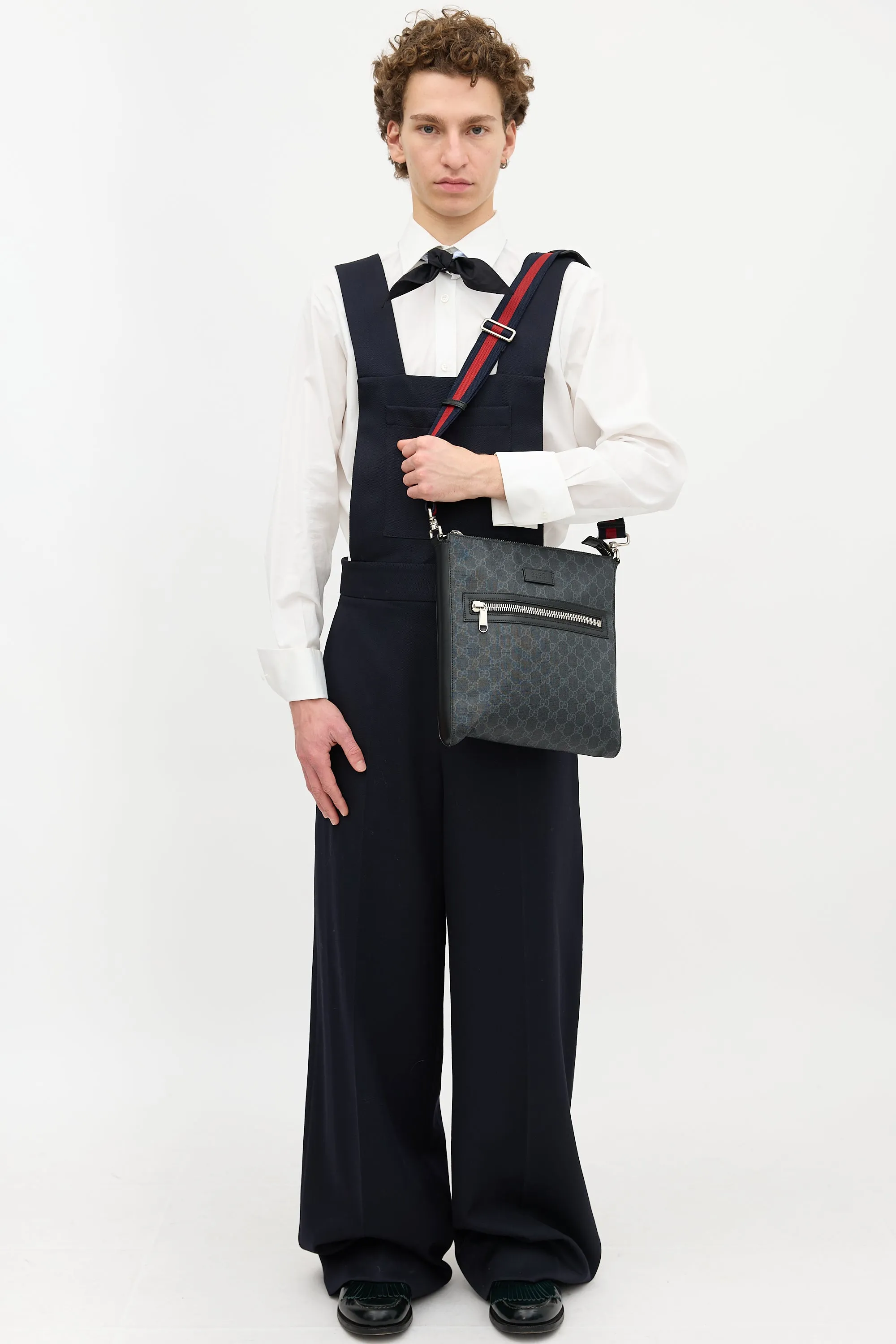 GG Supreme Crossbody Bag sold by VSP Consignment product image thumbnail 4