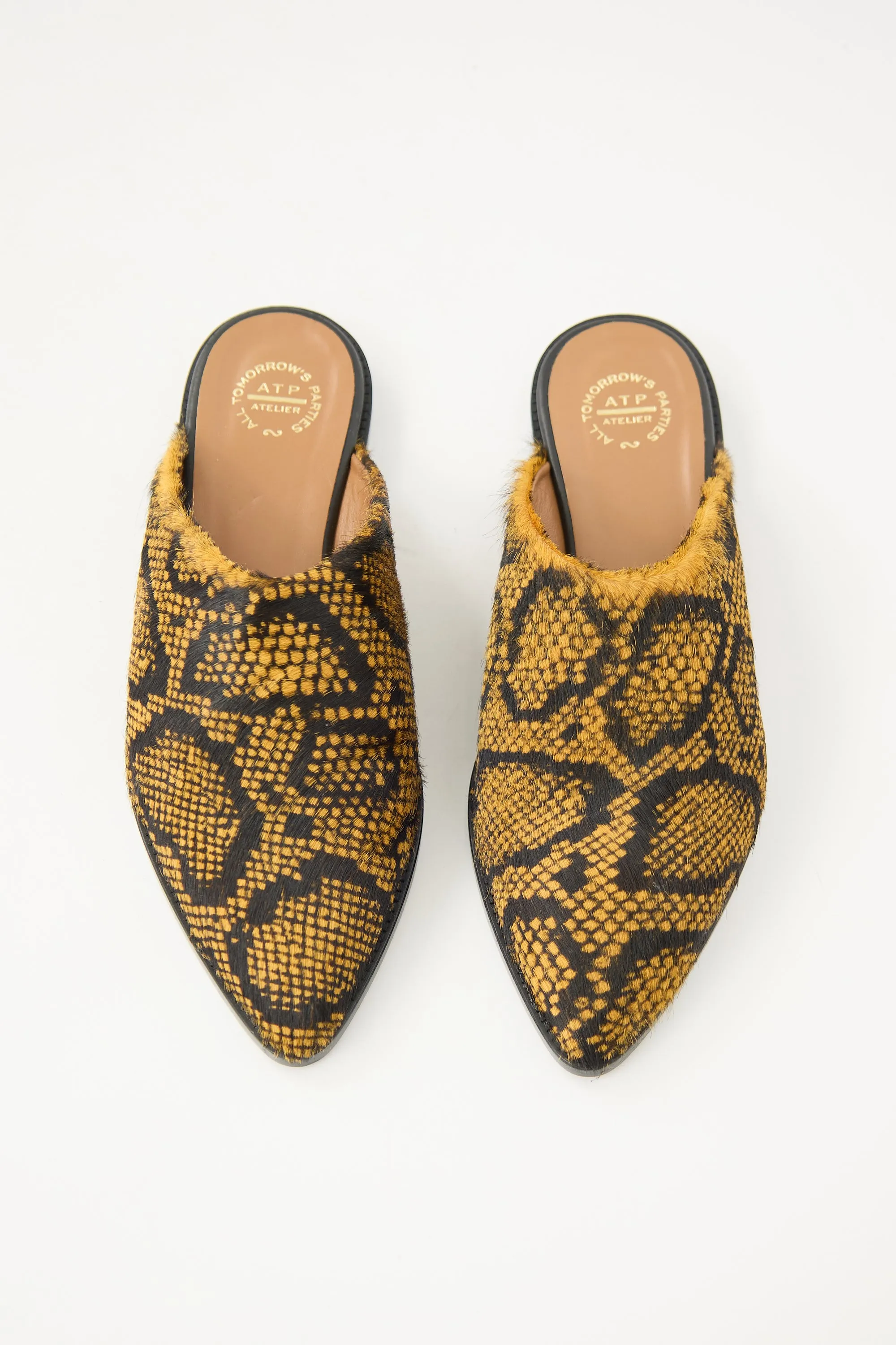 Printed Hair Anzi Mule sold by VSP Consignment product image thumbnail 2