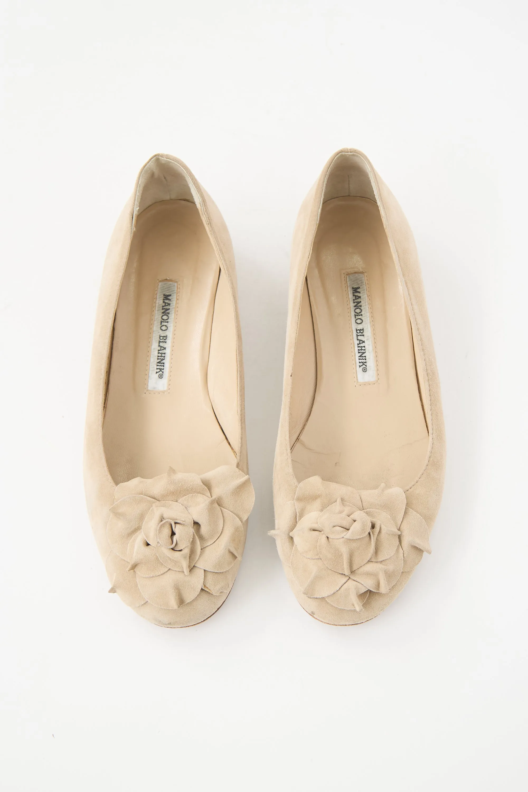 Suede Gisella Flat sold by VSP Consignment product image thumbnail 2