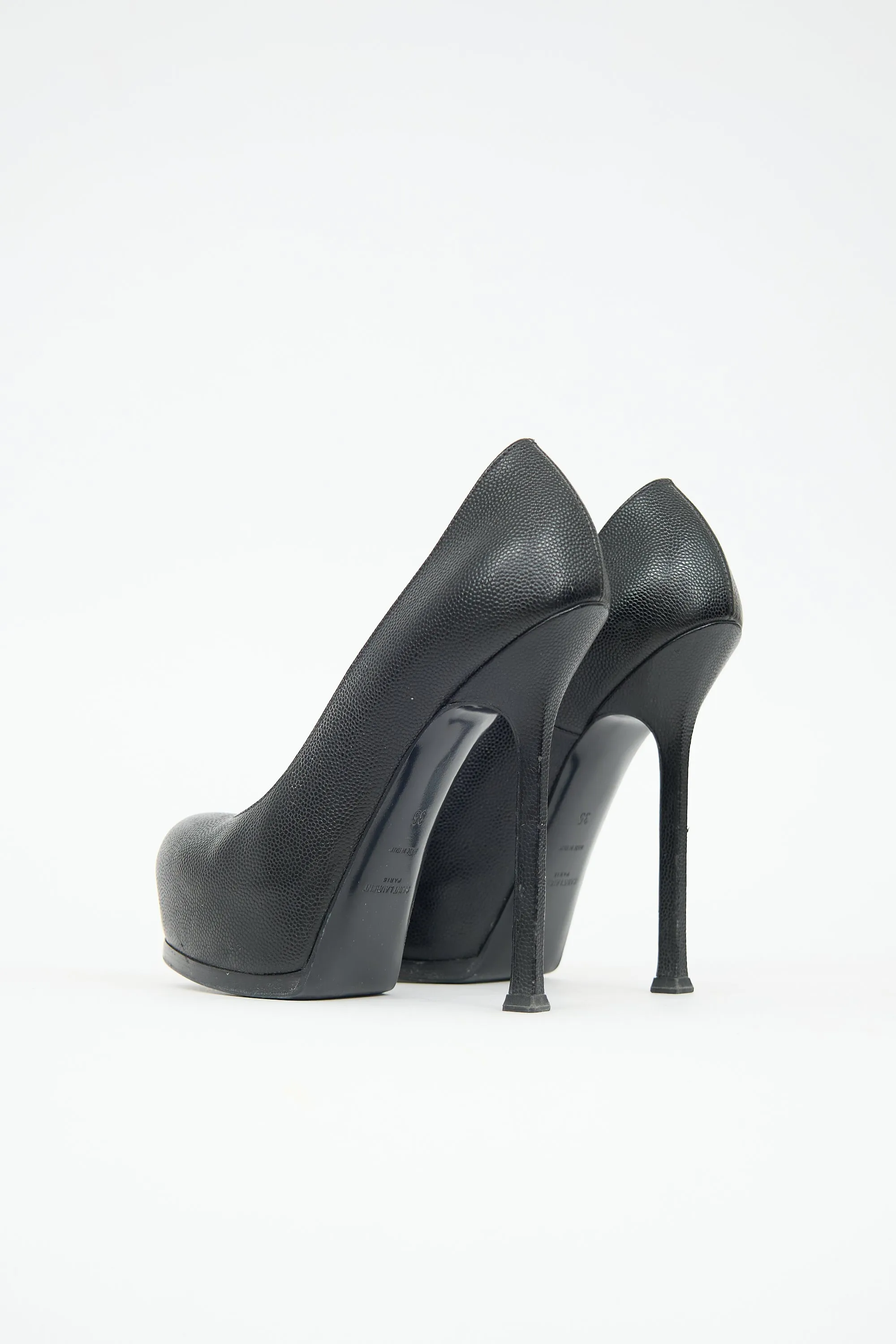 Leather Tribtoo Pump sold by VSP Consignment product image thumbnail 4